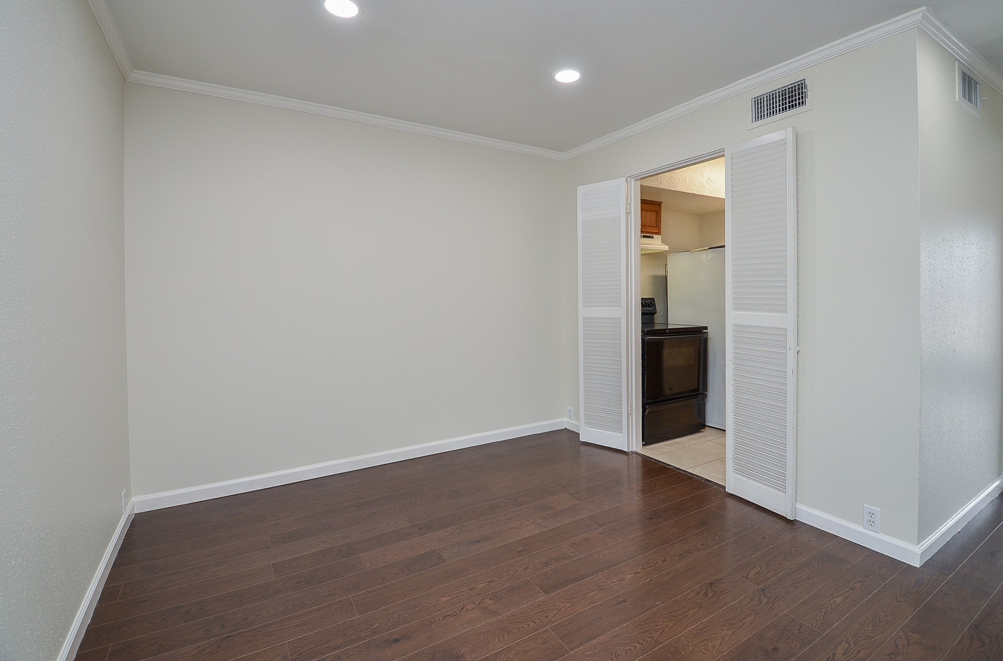 2121 Fountain View Drive D50 Property Photo 13