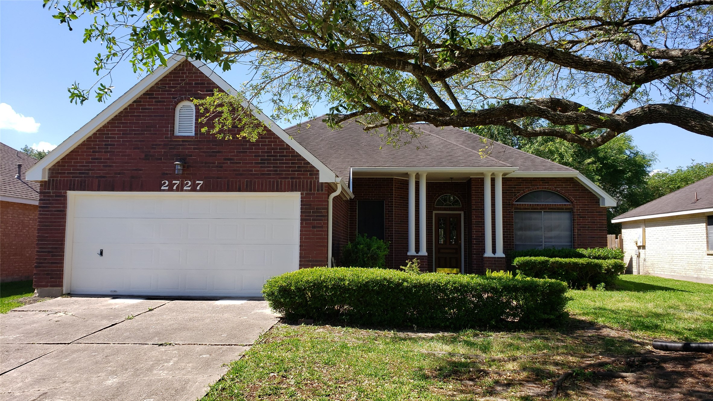 2727 N Larkspur Circle Property Photo 1