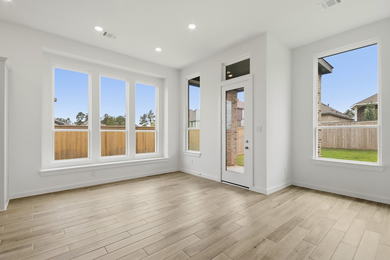 27120 Wrangler Way Drive Property Photo 9