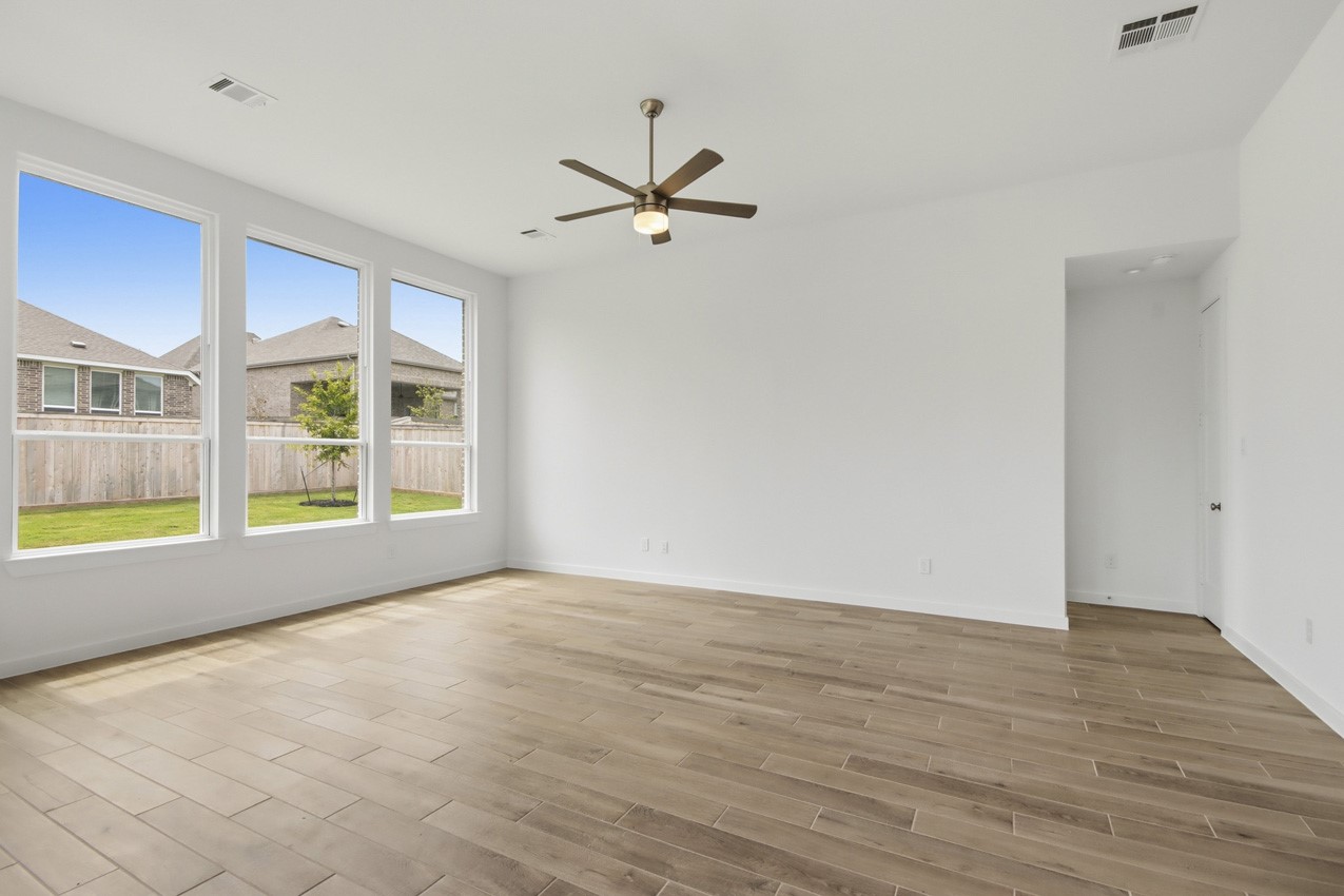 27120 Wrangler Way Drive Property Photo 10