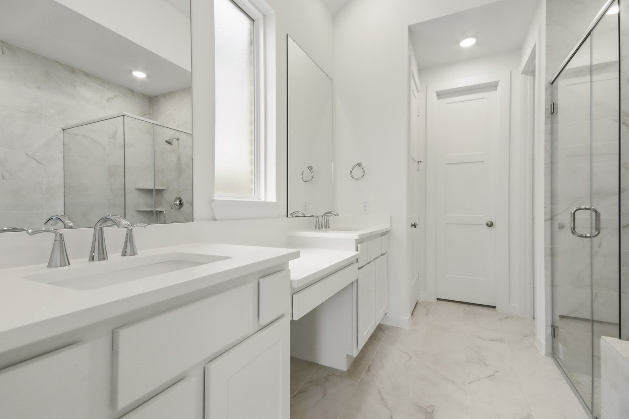 27120 Wrangler Way Drive Property Photo 12