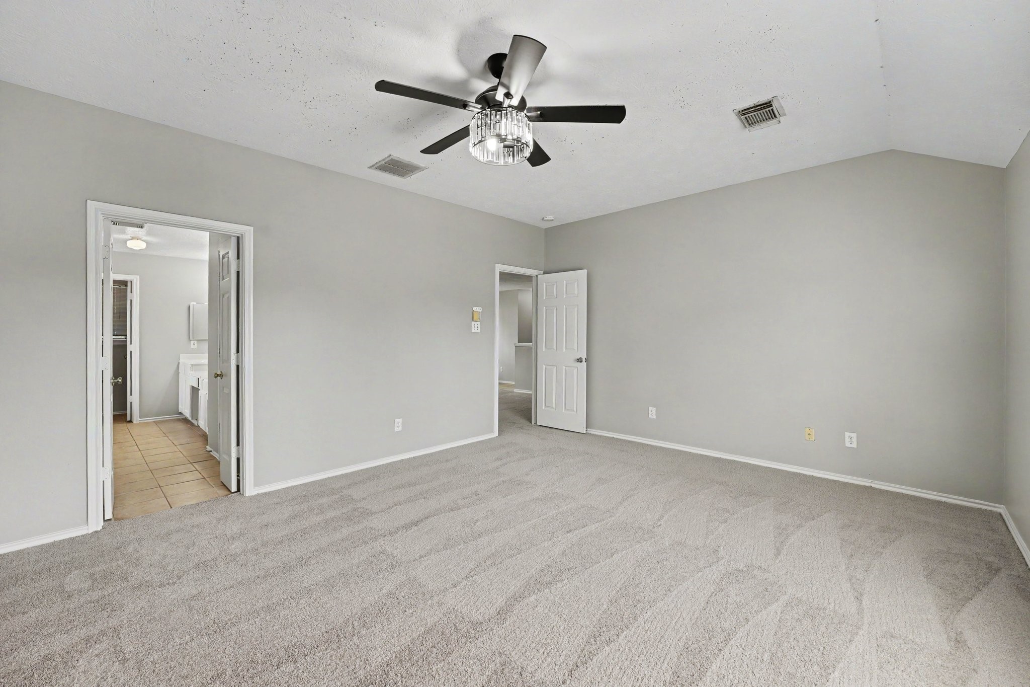 5402 Timbers Quail Drive Property Photo 12