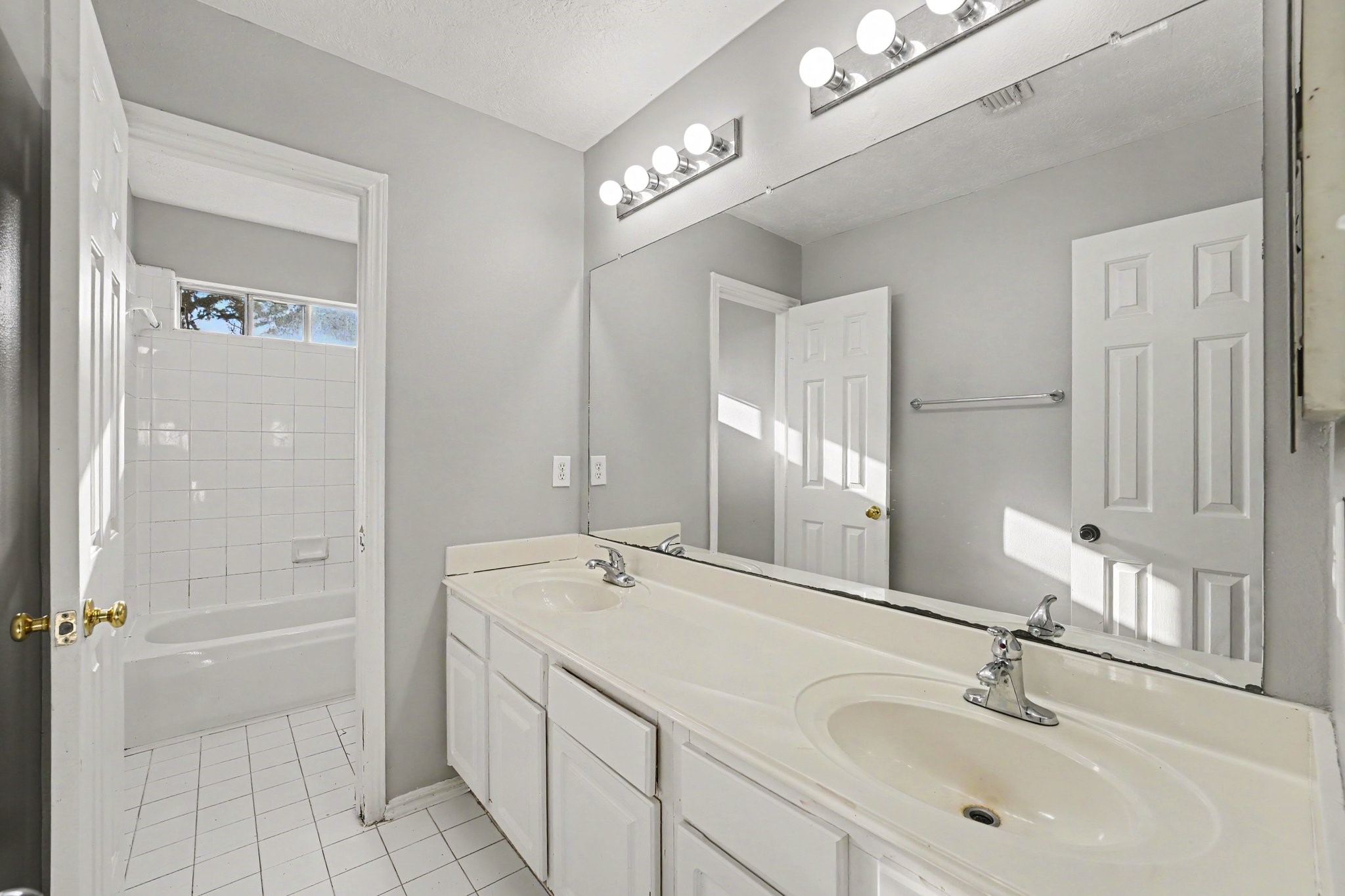 5402 Timbers Quail Drive Property Photo 15