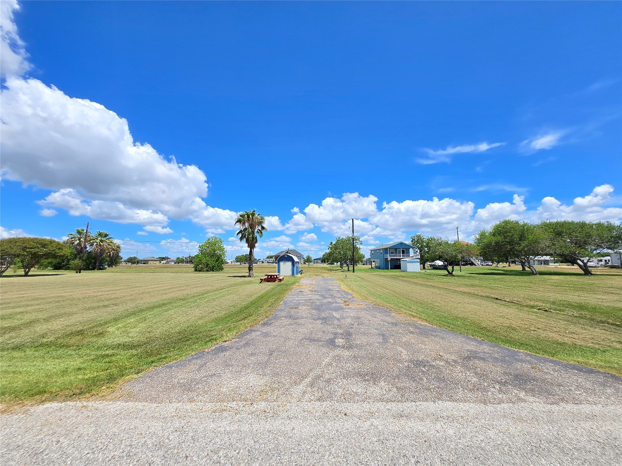 937 Bayview Drive Property Photo 1