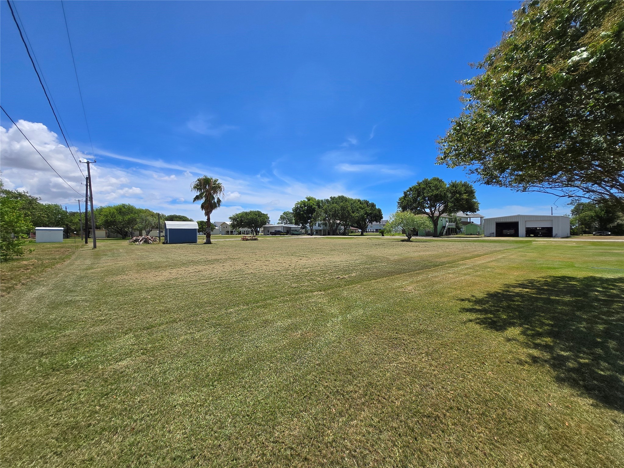 937 Bayview Drive Property Photo 12