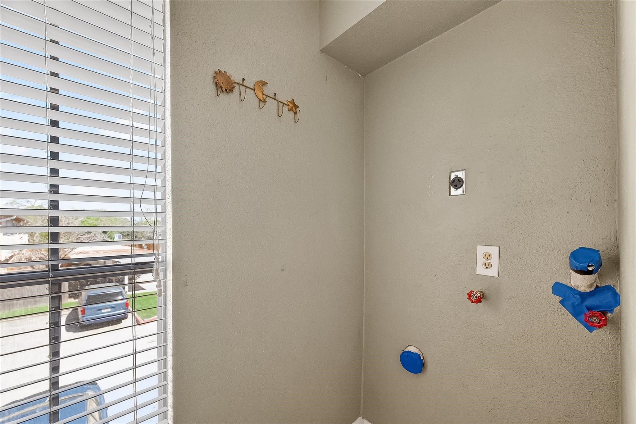 1505 Ward Road 214 Property Photo 29