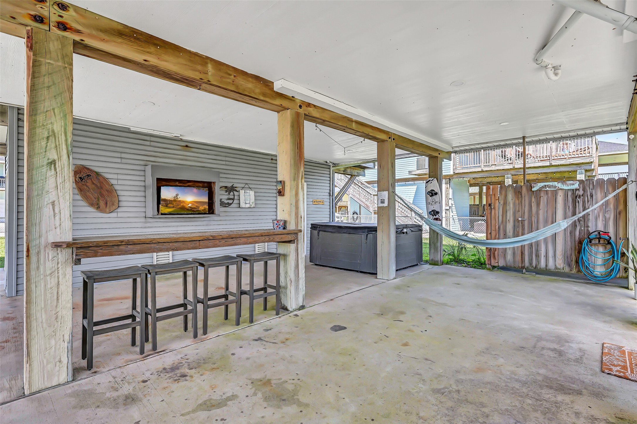 21600 Zachary Drive Property Photo 32