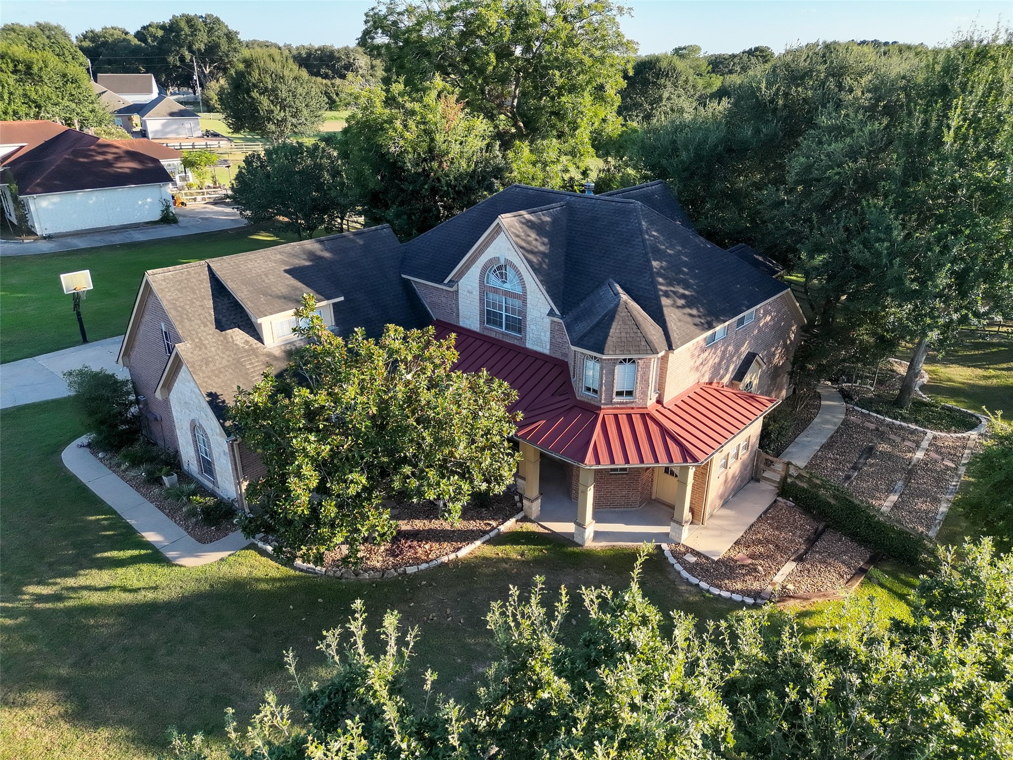 211 Brazos Hill Lane Property Photo 3