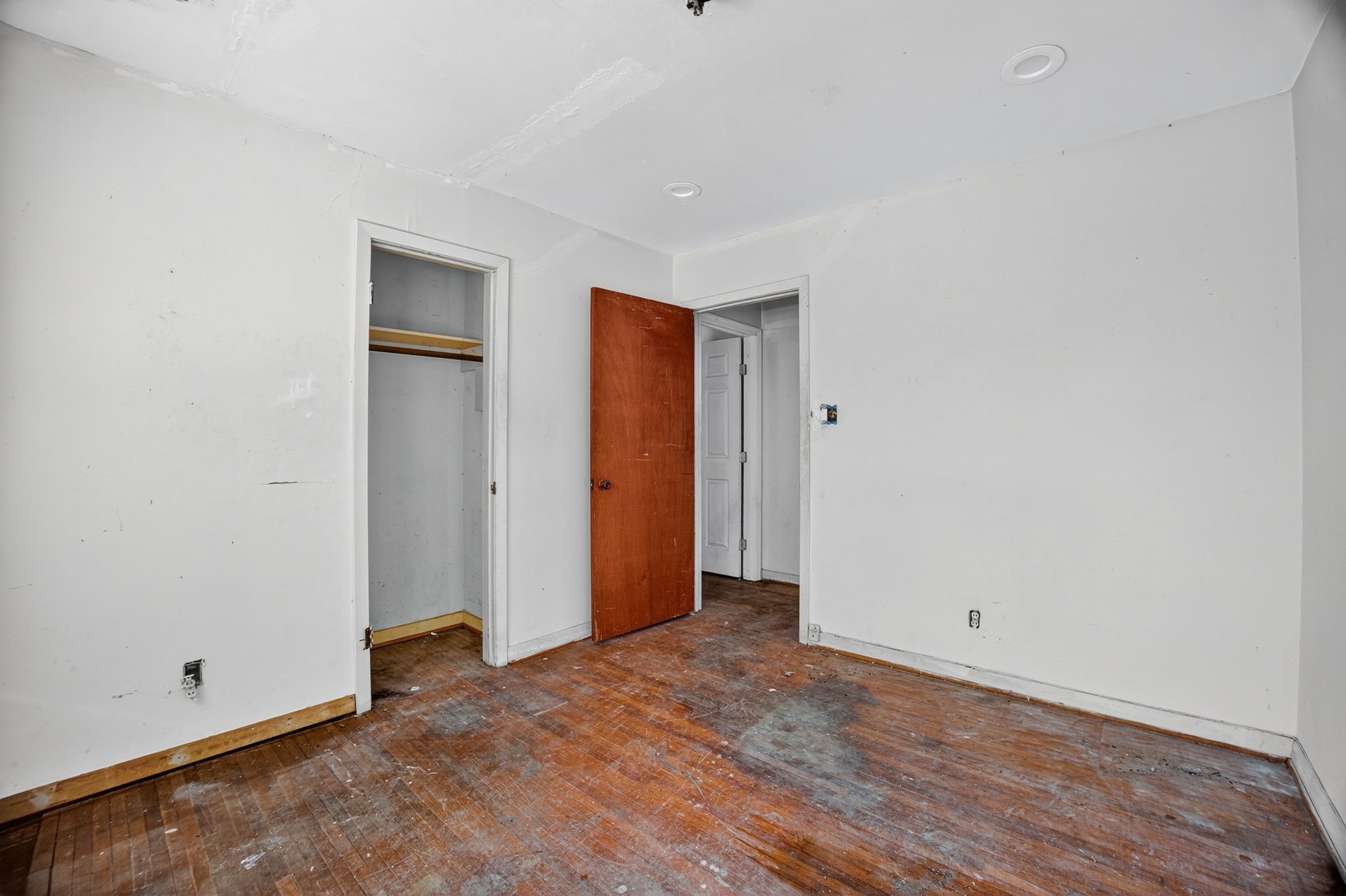 9022 Beverlyhill Street Property Photo 25