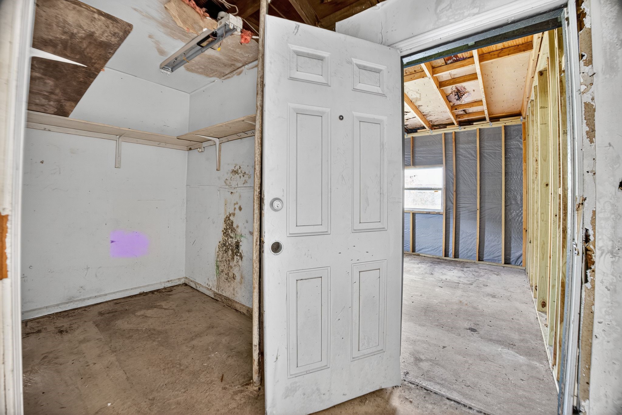 9022 Beverlyhill Street Property Photo 27