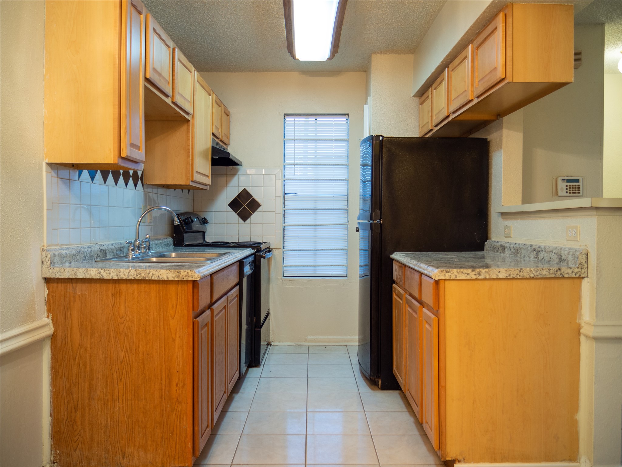 2750 Holly Hall Street 1009 Property Photo 1