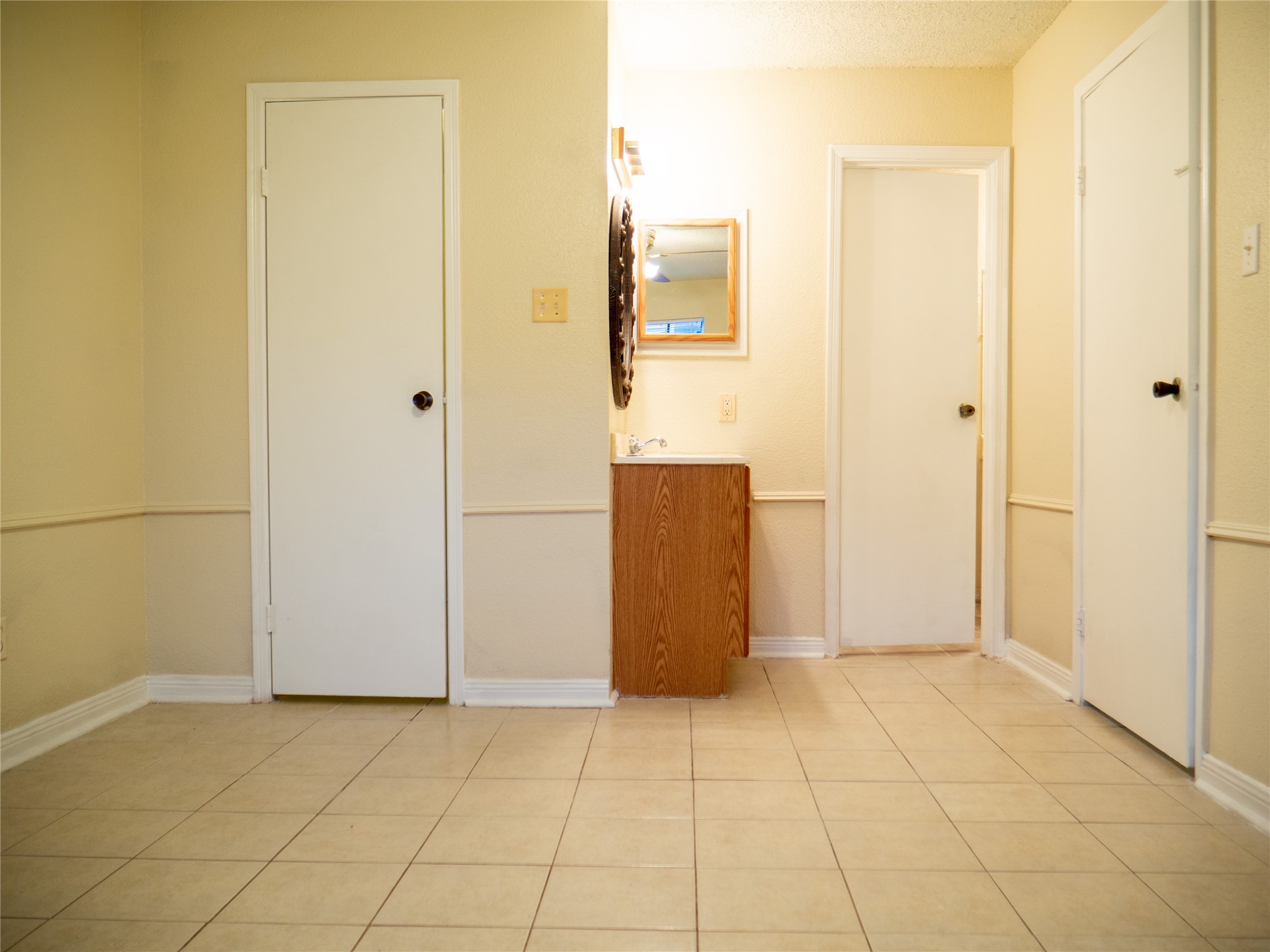 2750 Holly Hall Street 1009 Property Photo 10