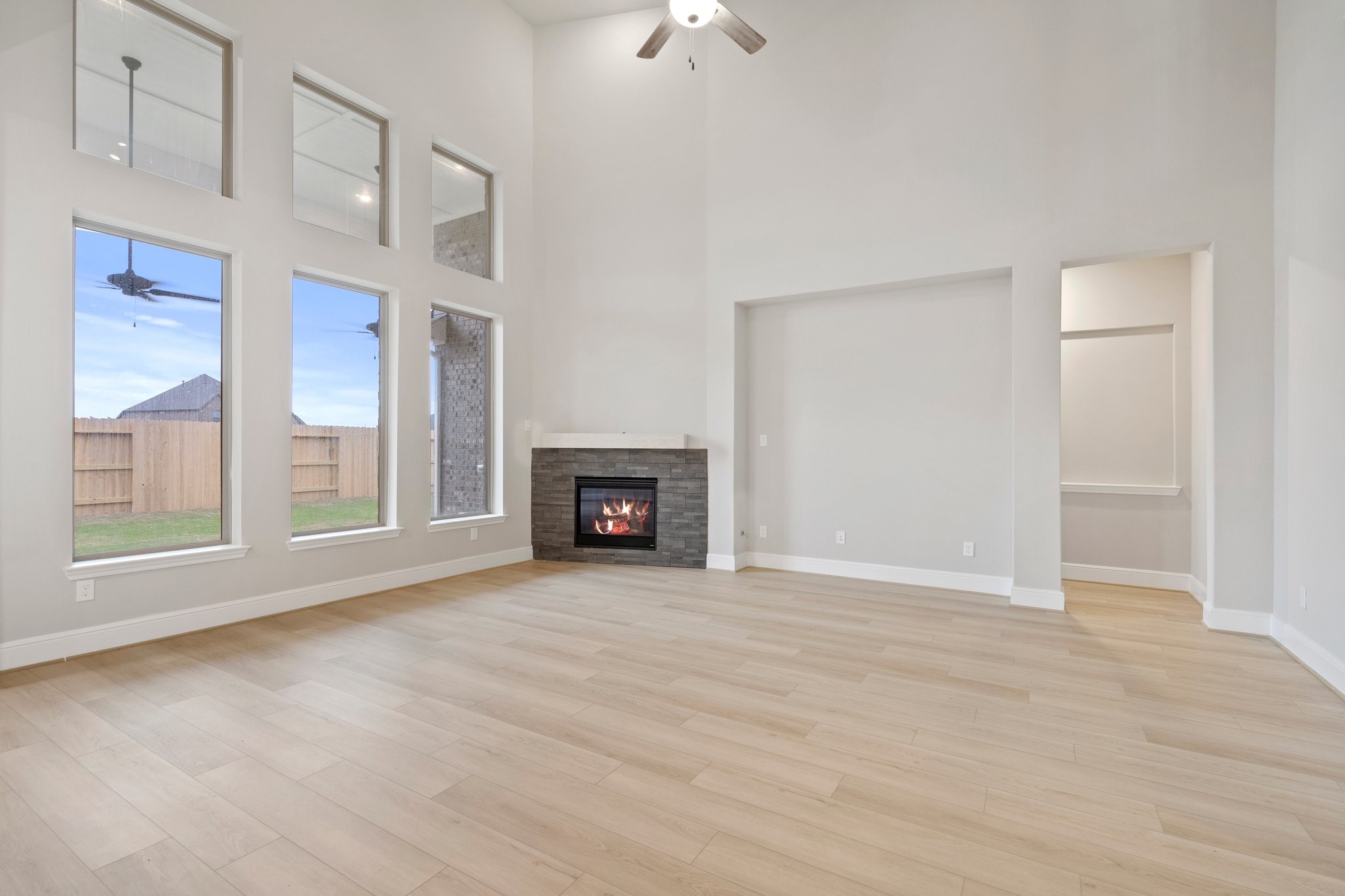 6407 Cherry Wick Drive Property Photo 11