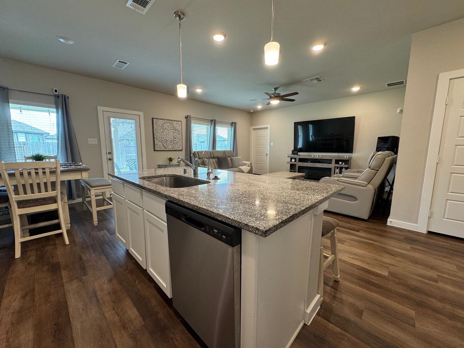 21706 Red Crab Court Property Photo 10