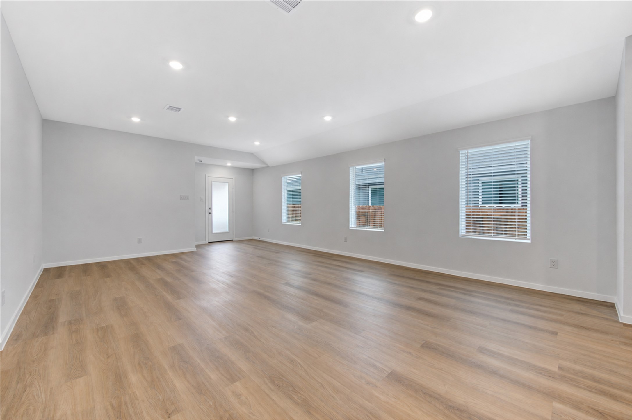 40650 Balsam Run Lane Property Photo 21
