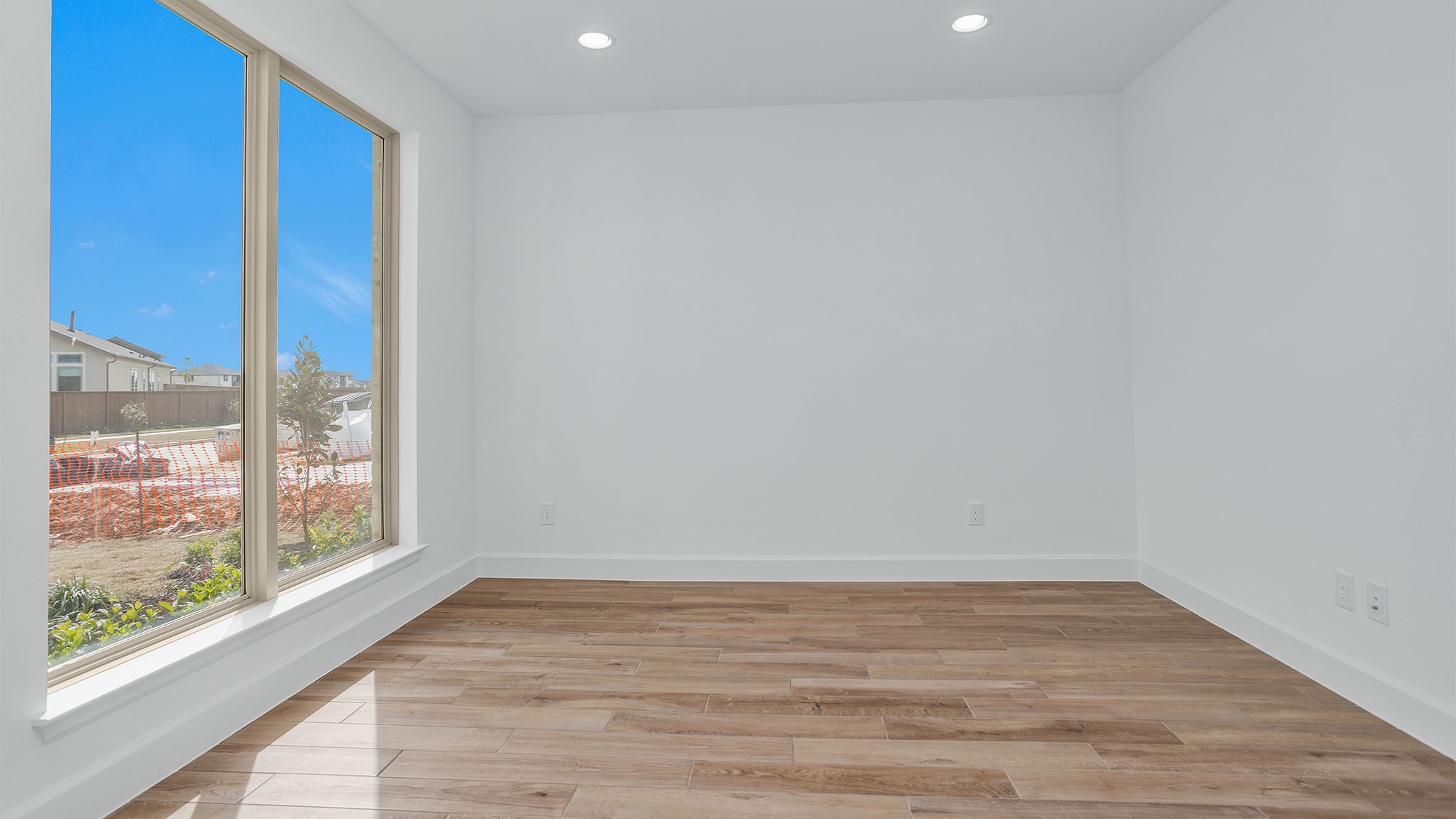 4911 Fountainhead Lane Property Photo 7