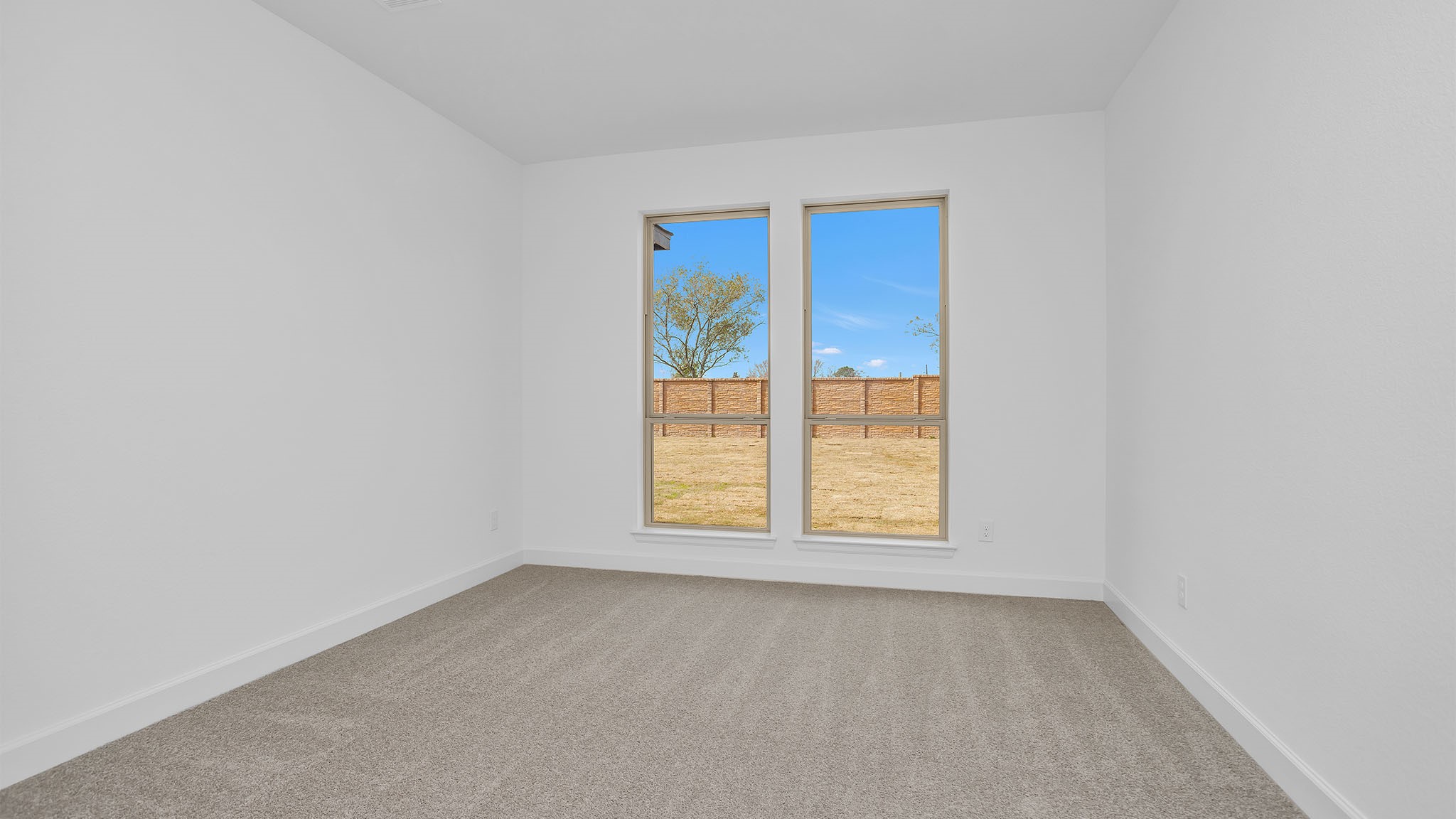 4911 Fountainhead Lane Property Photo 10