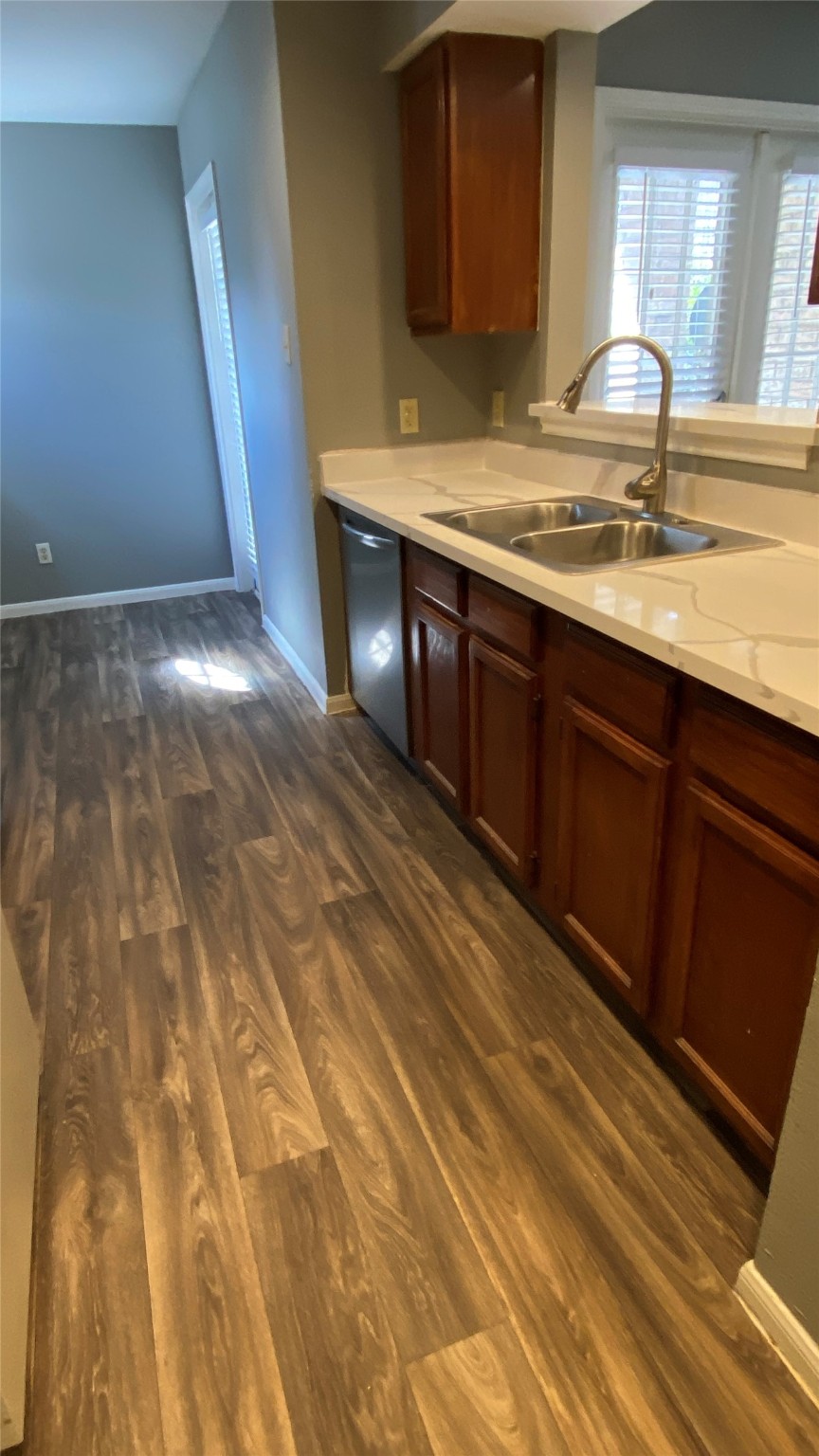 14600 Fonmeadow Drive 201 Property Photo 8
