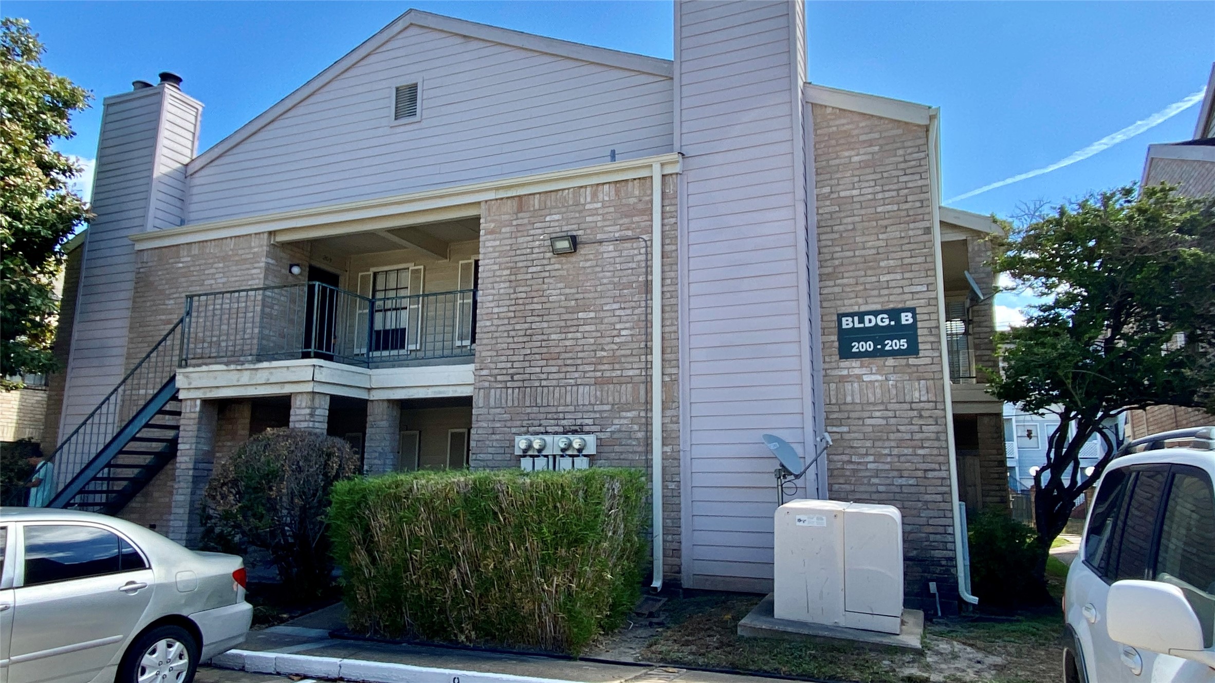14600 Fonmeadow Drive 201 Property Photo 10