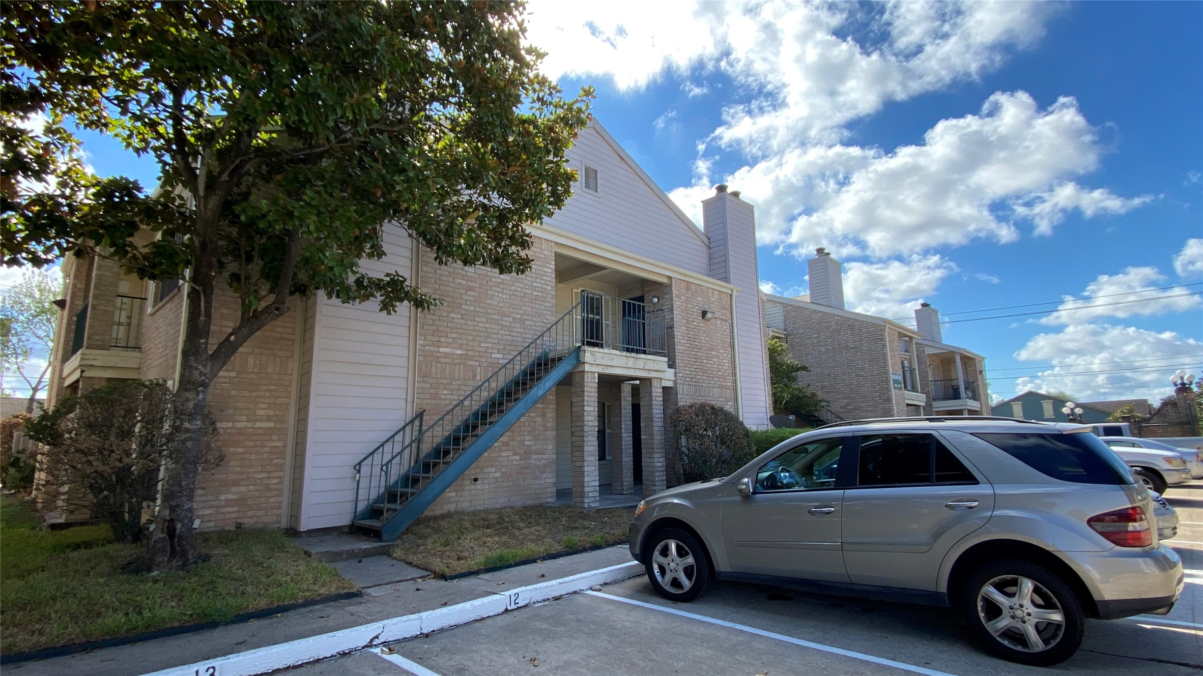 14600 Fonmeadow Drive 201 Property Photo 11