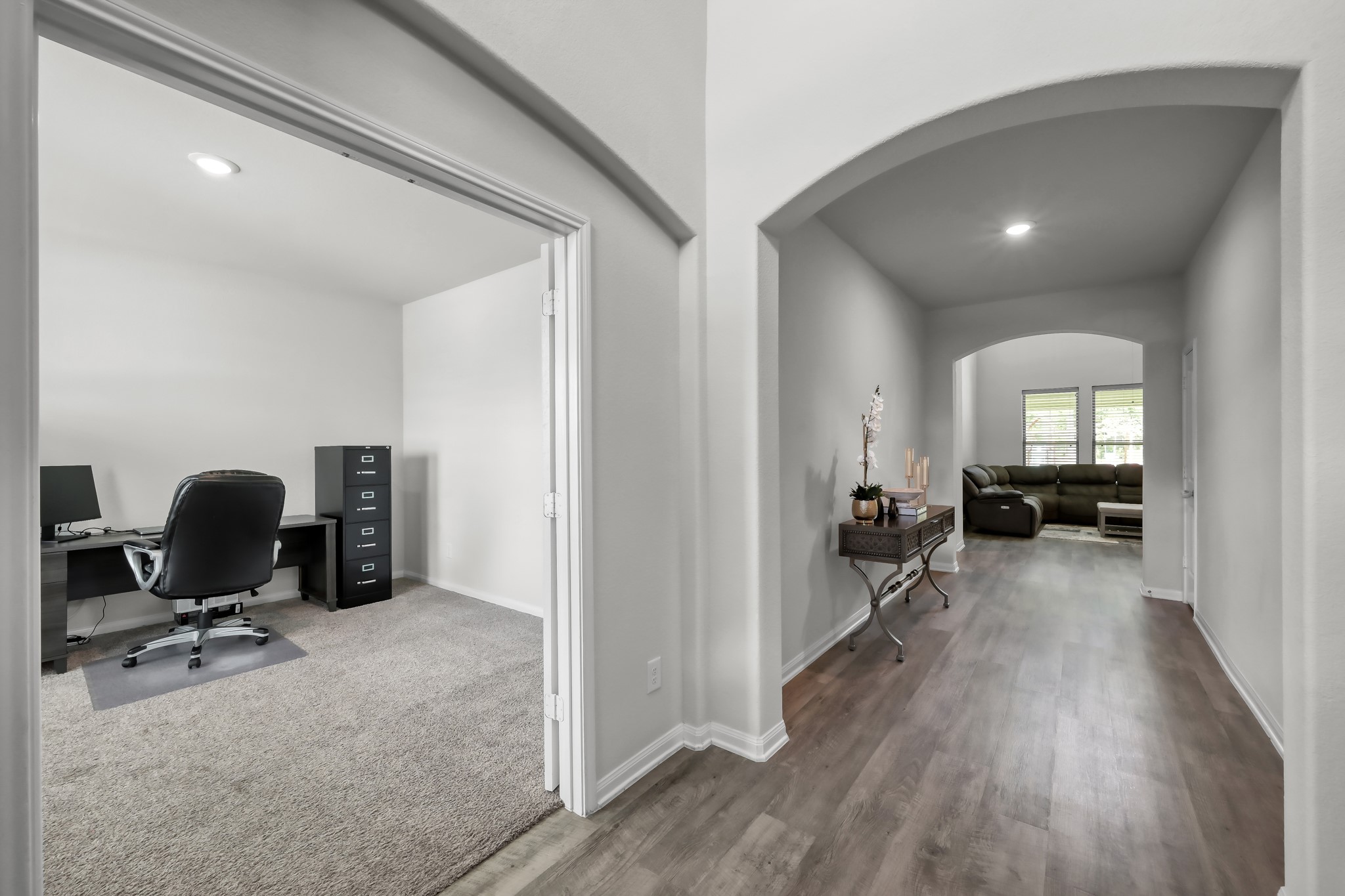 6185 White Oak Leaf Loop Property Photo 4