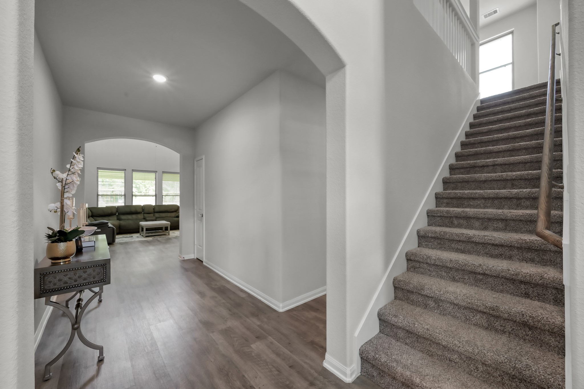 6185 White Oak Leaf Loop Property Photo 6
