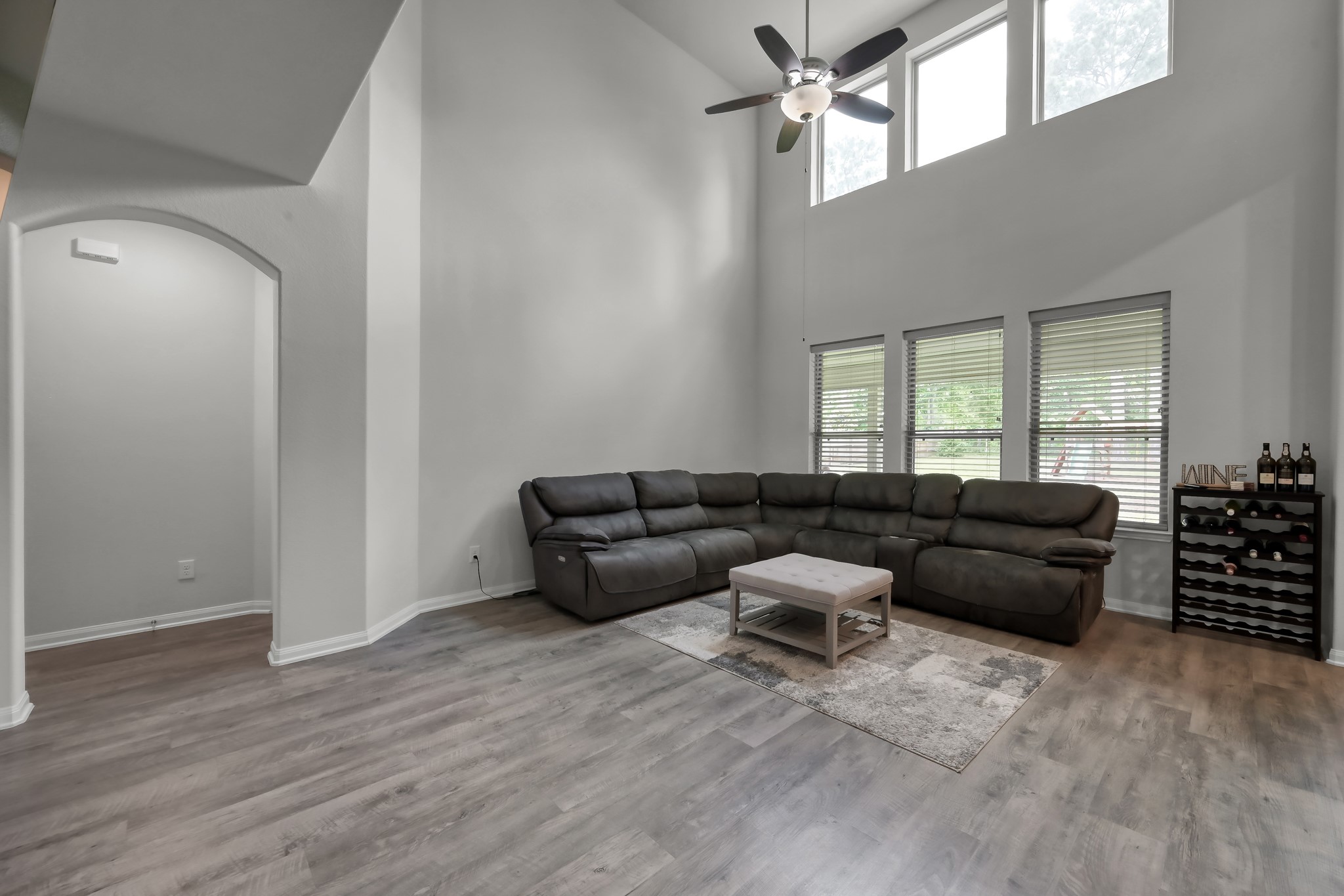 6185 White Oak Leaf Loop Property Photo 13