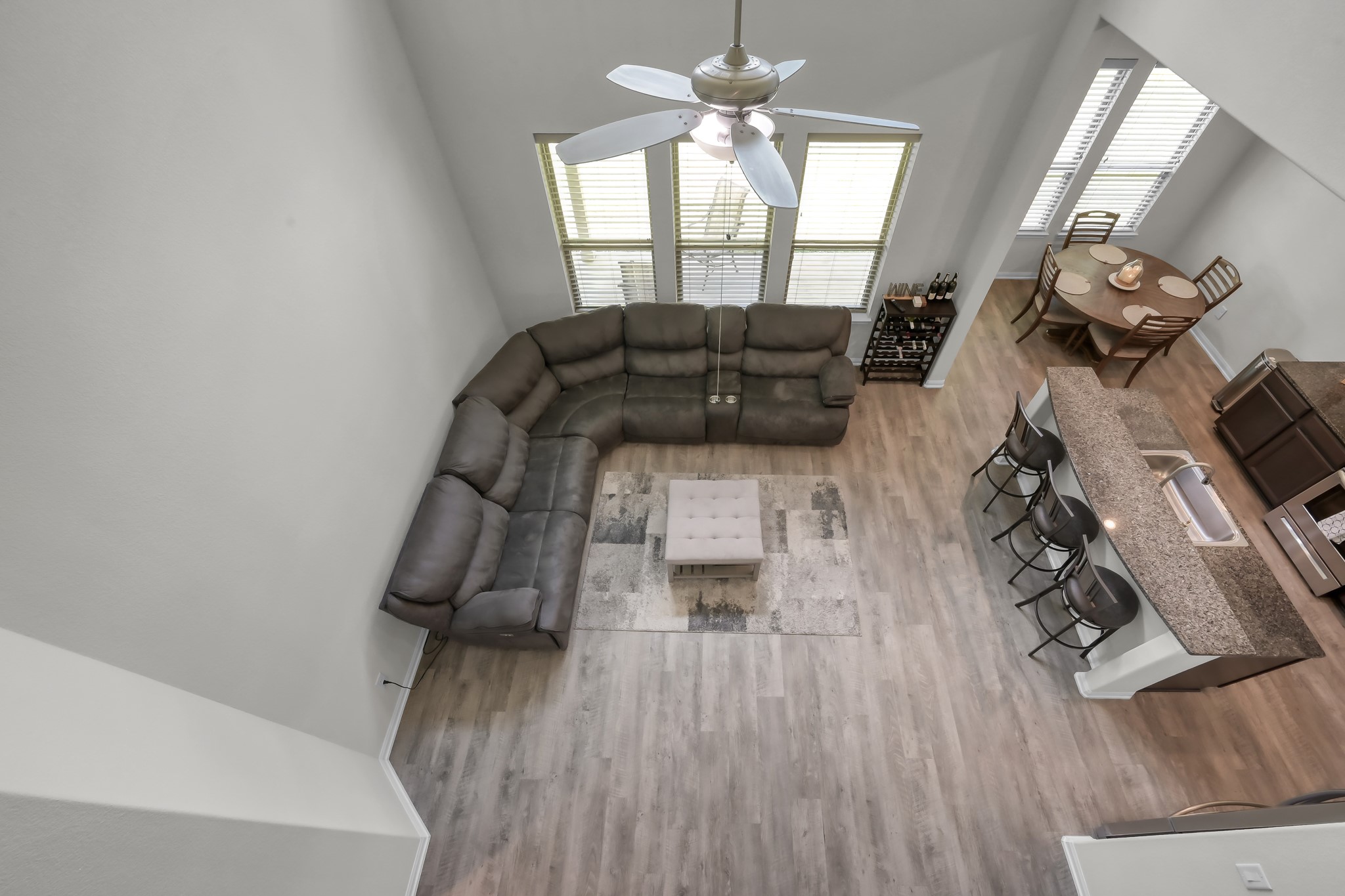 6185 White Oak Leaf Loop Property Photo 16