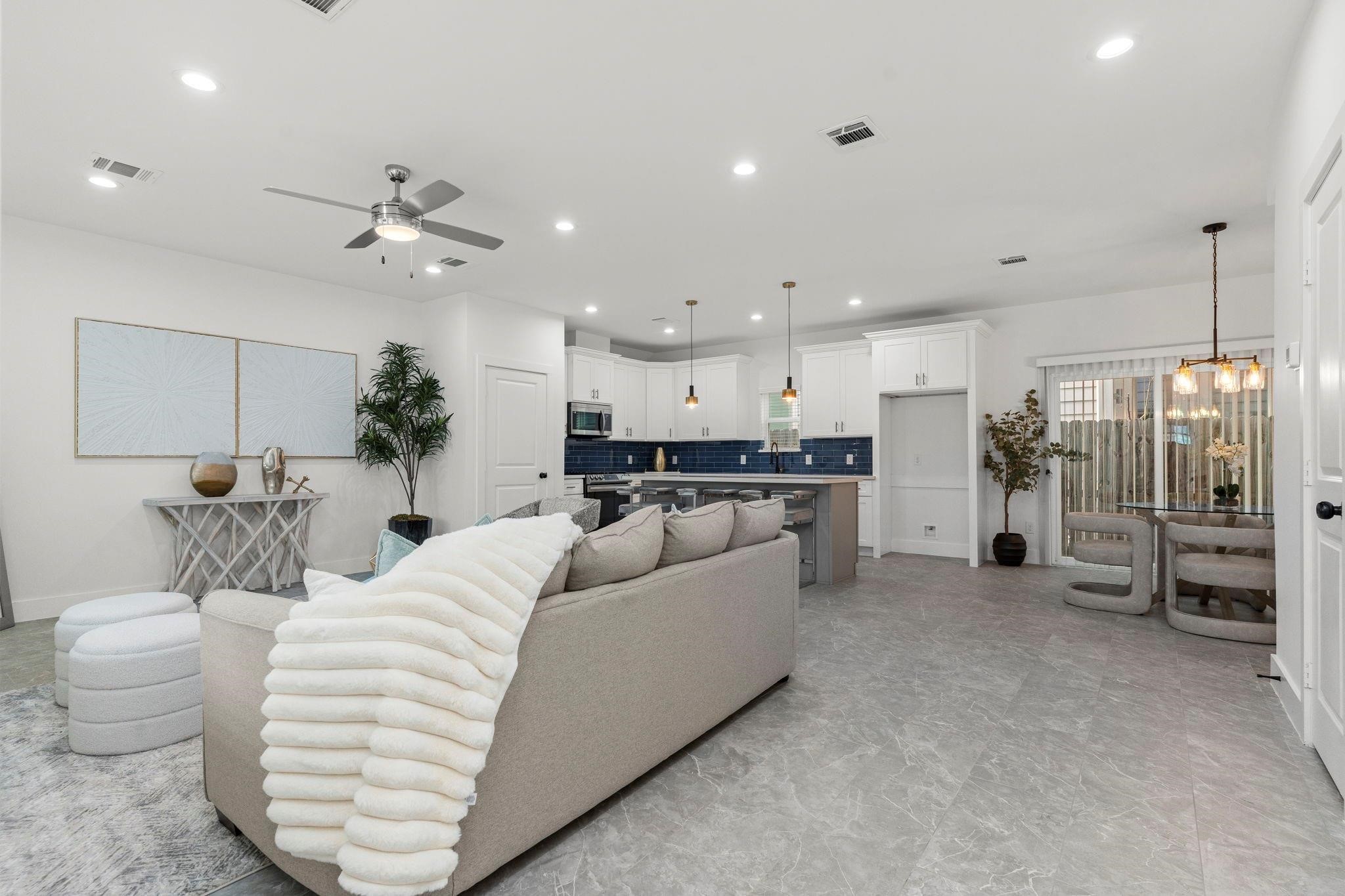 1513 Egypt Street Property Photo 4