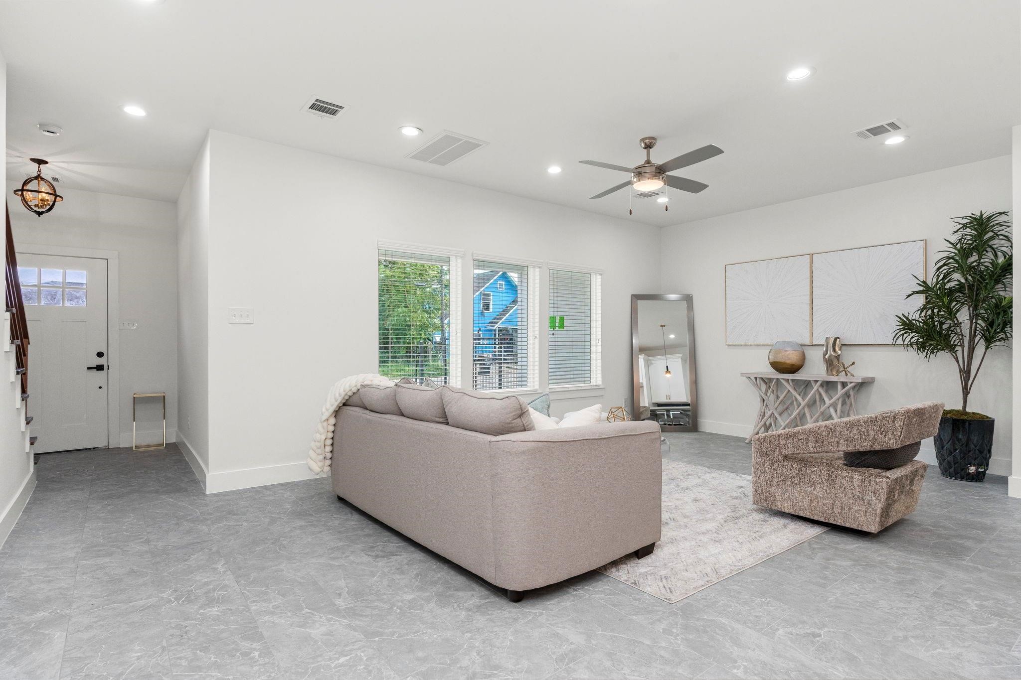 1513 Egypt Street Property Photo 6