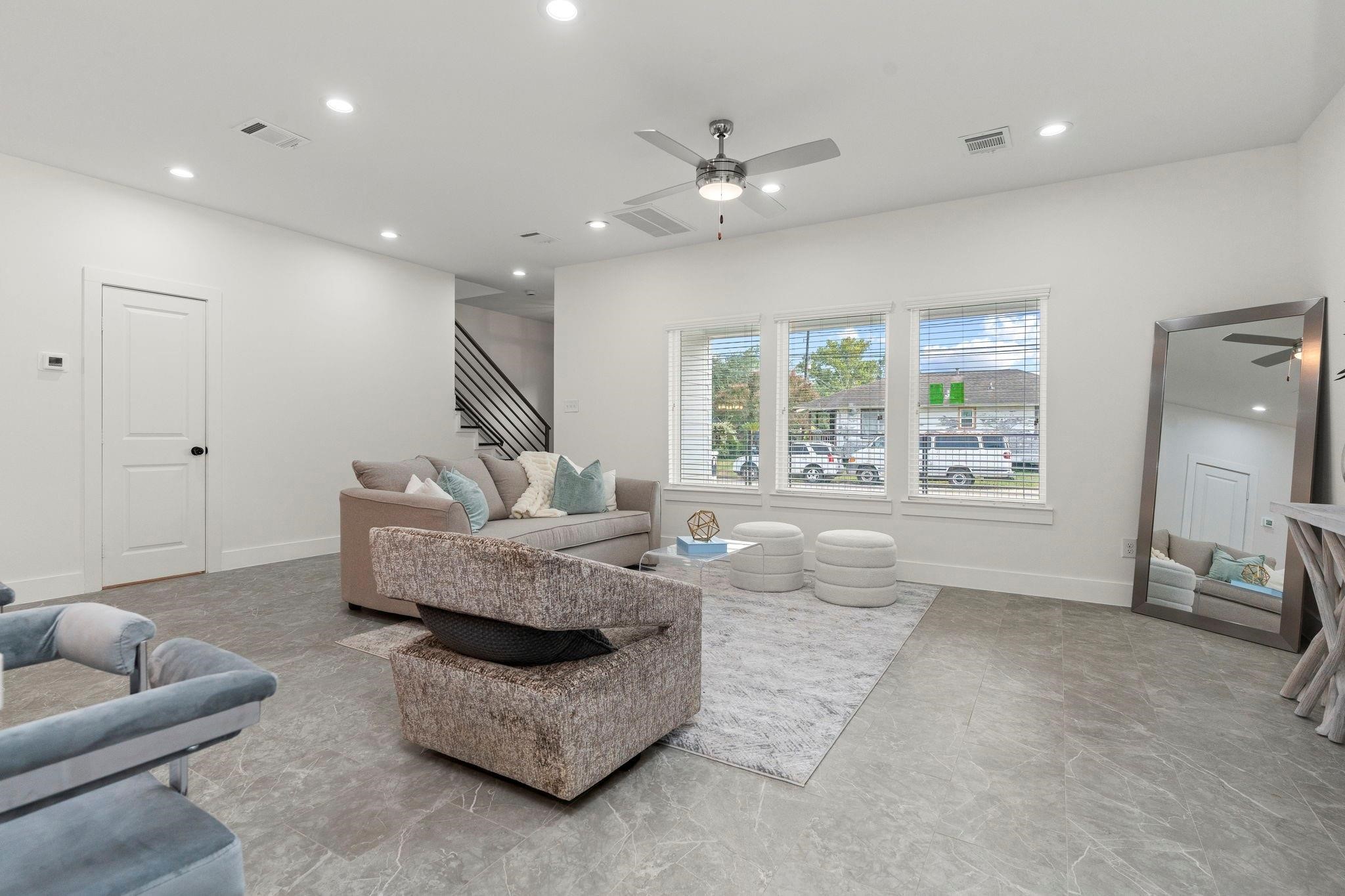 1513 Egypt Street Property Photo 12
