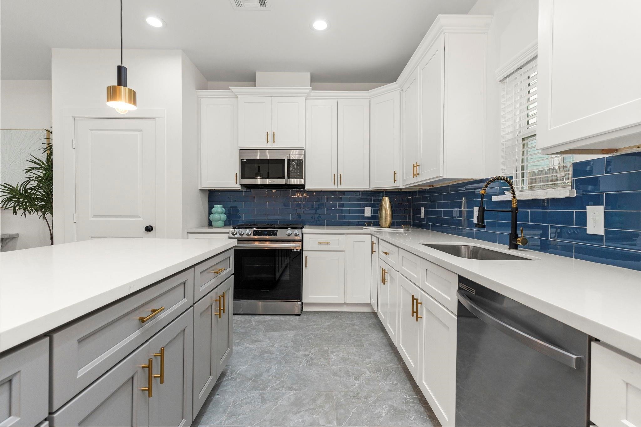 1513 Egypt Street Property Photo 14