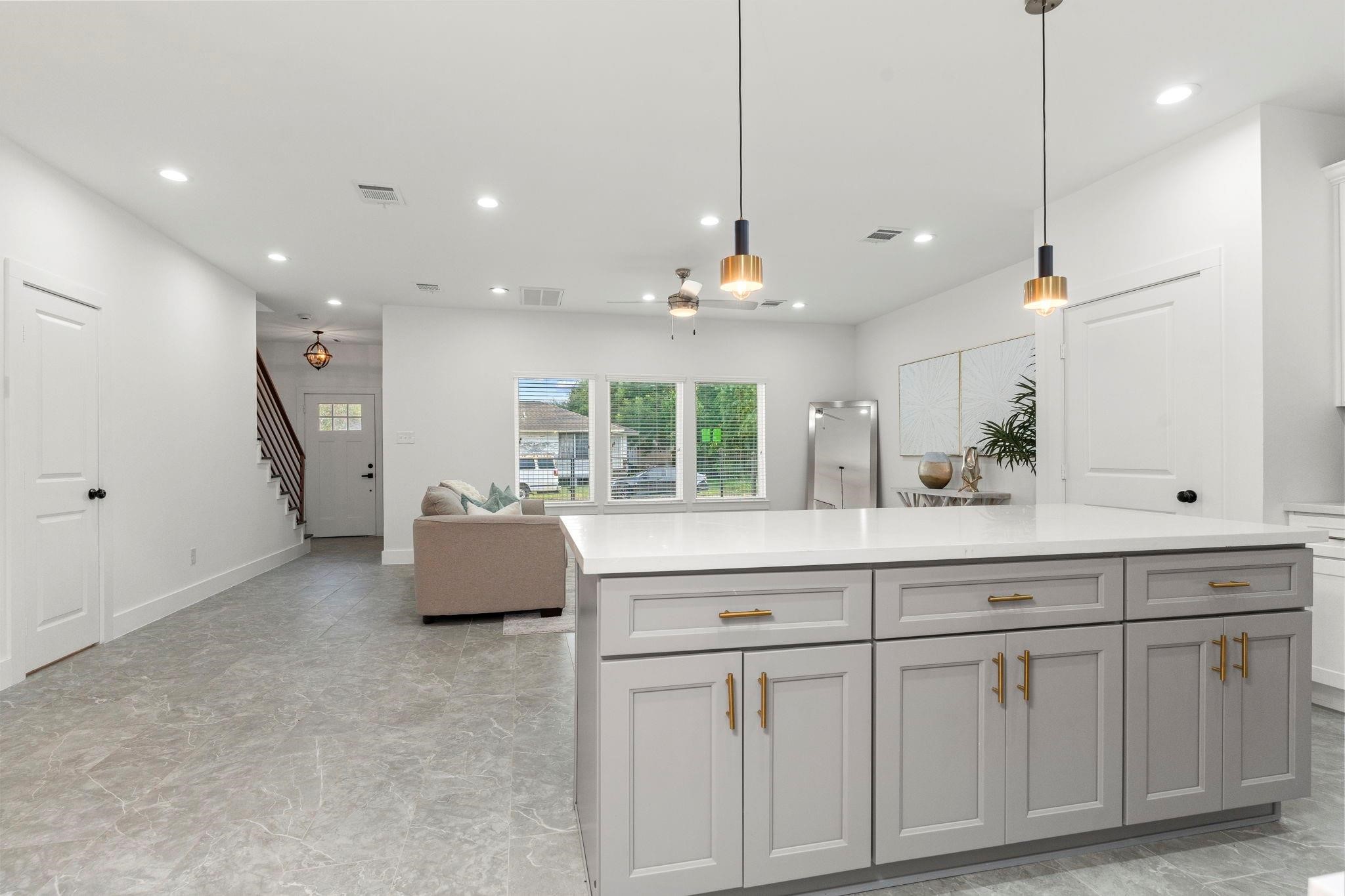 1513 Egypt Street Property Photo 15