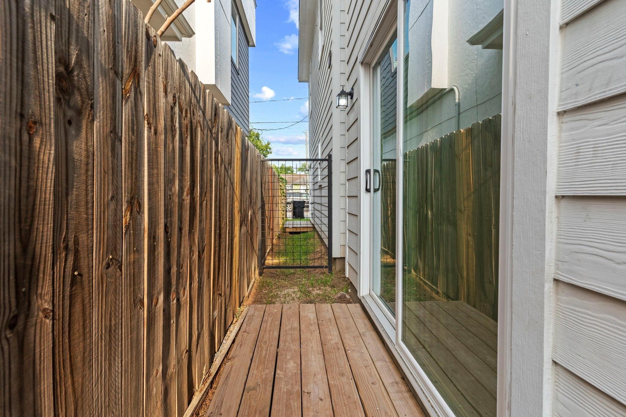 1513 Egypt Street Property Photo 16