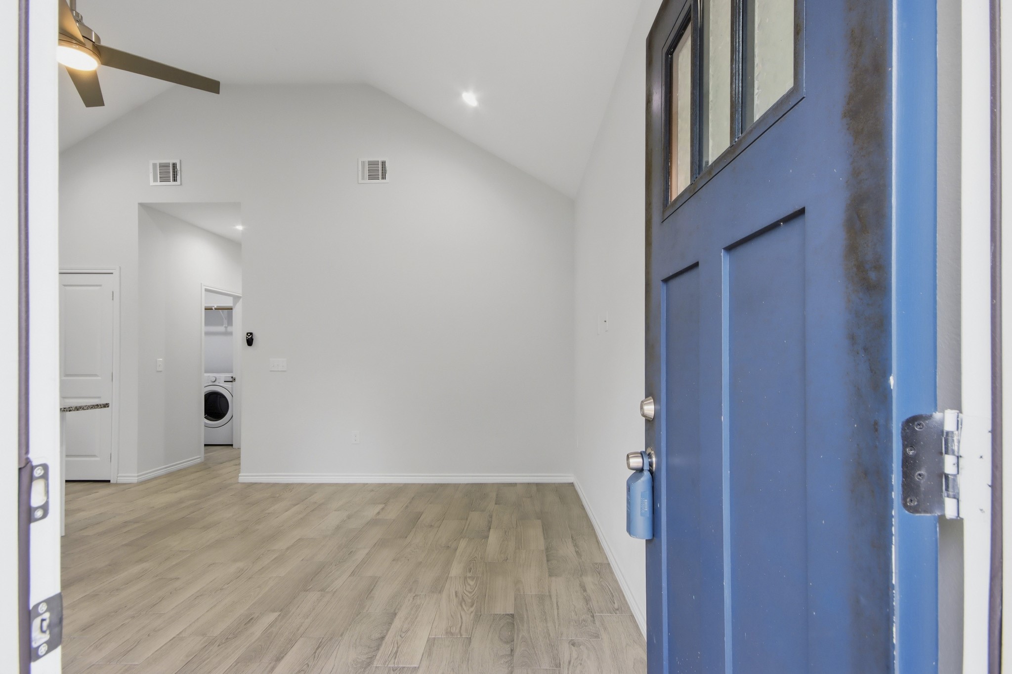 16902 Balmoral Property Photo 2