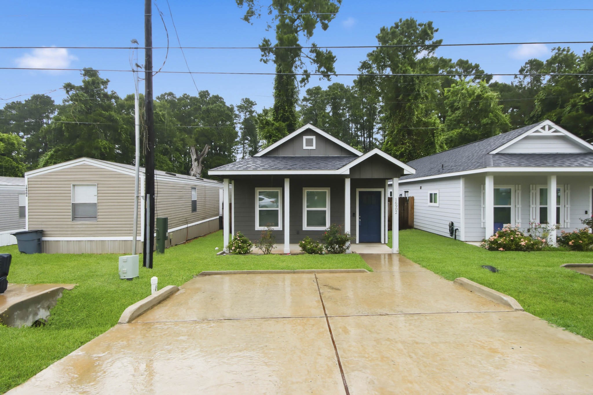16902 Balmoral Property Photo 22