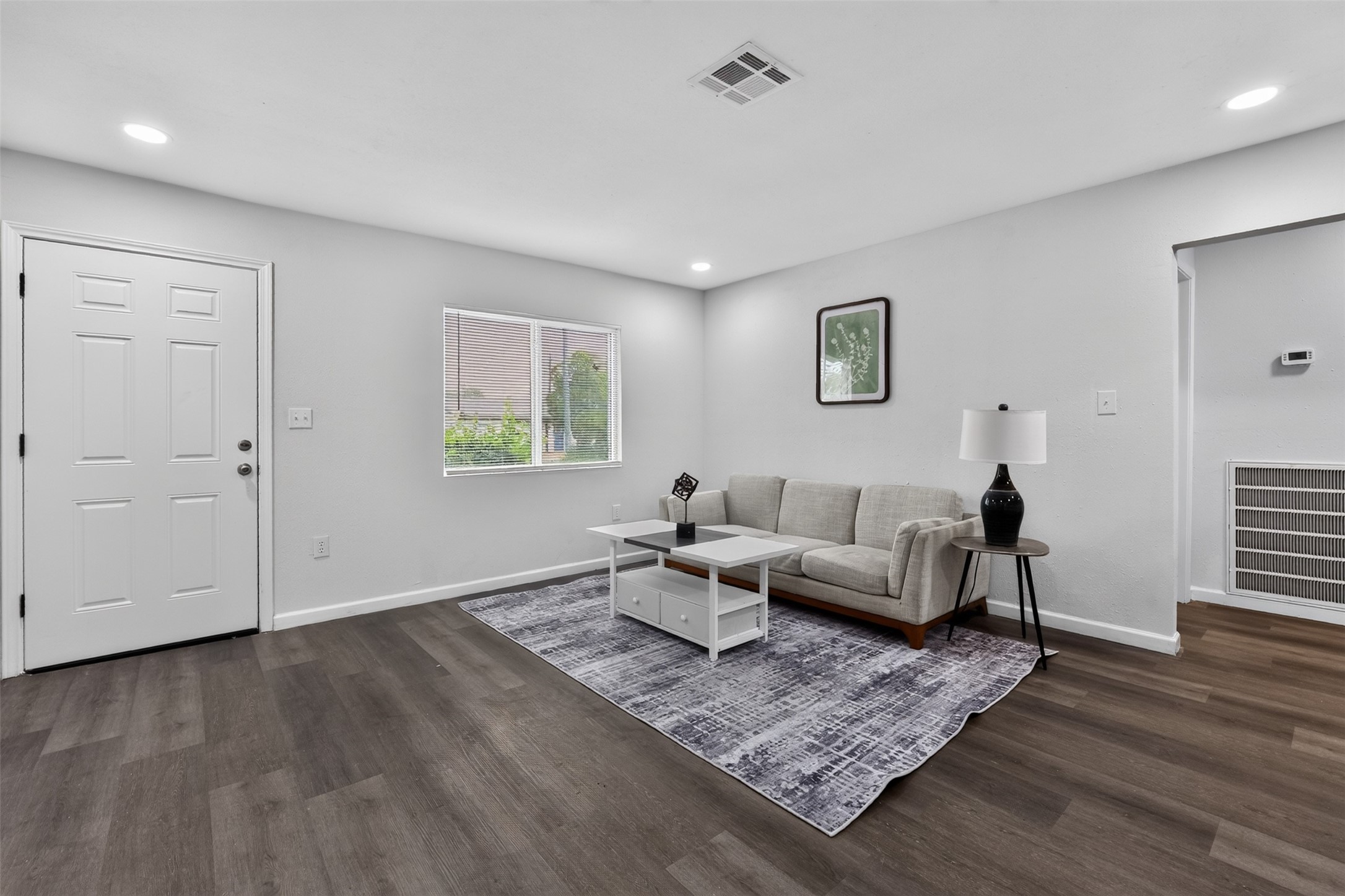 3438 Bacon Street Property Photo 4