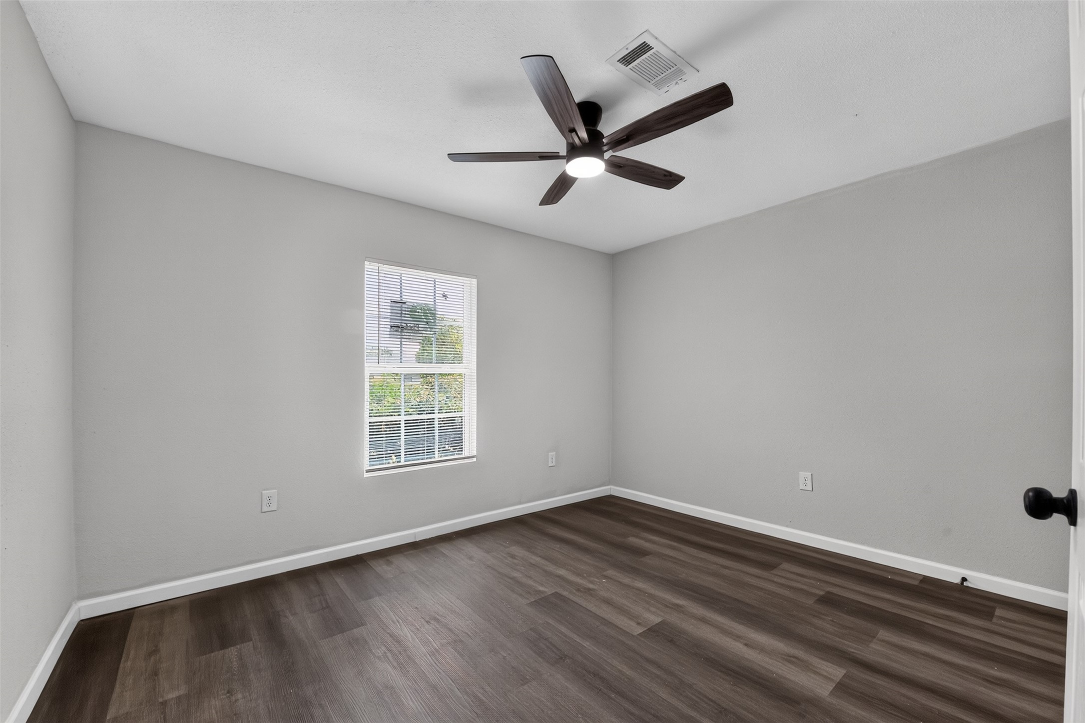 3438 Bacon Street Property Photo 23