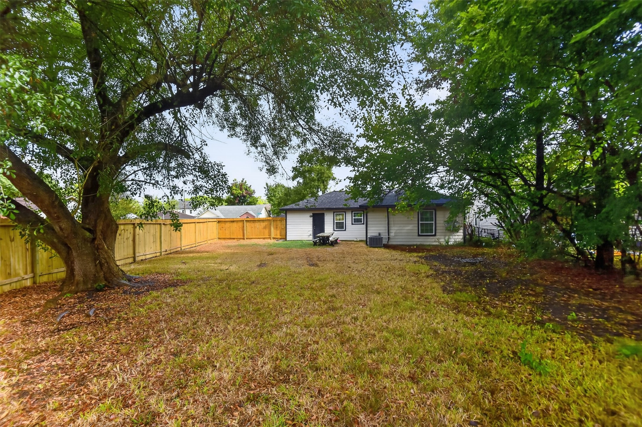 3438 Bacon Street Property Photo 28