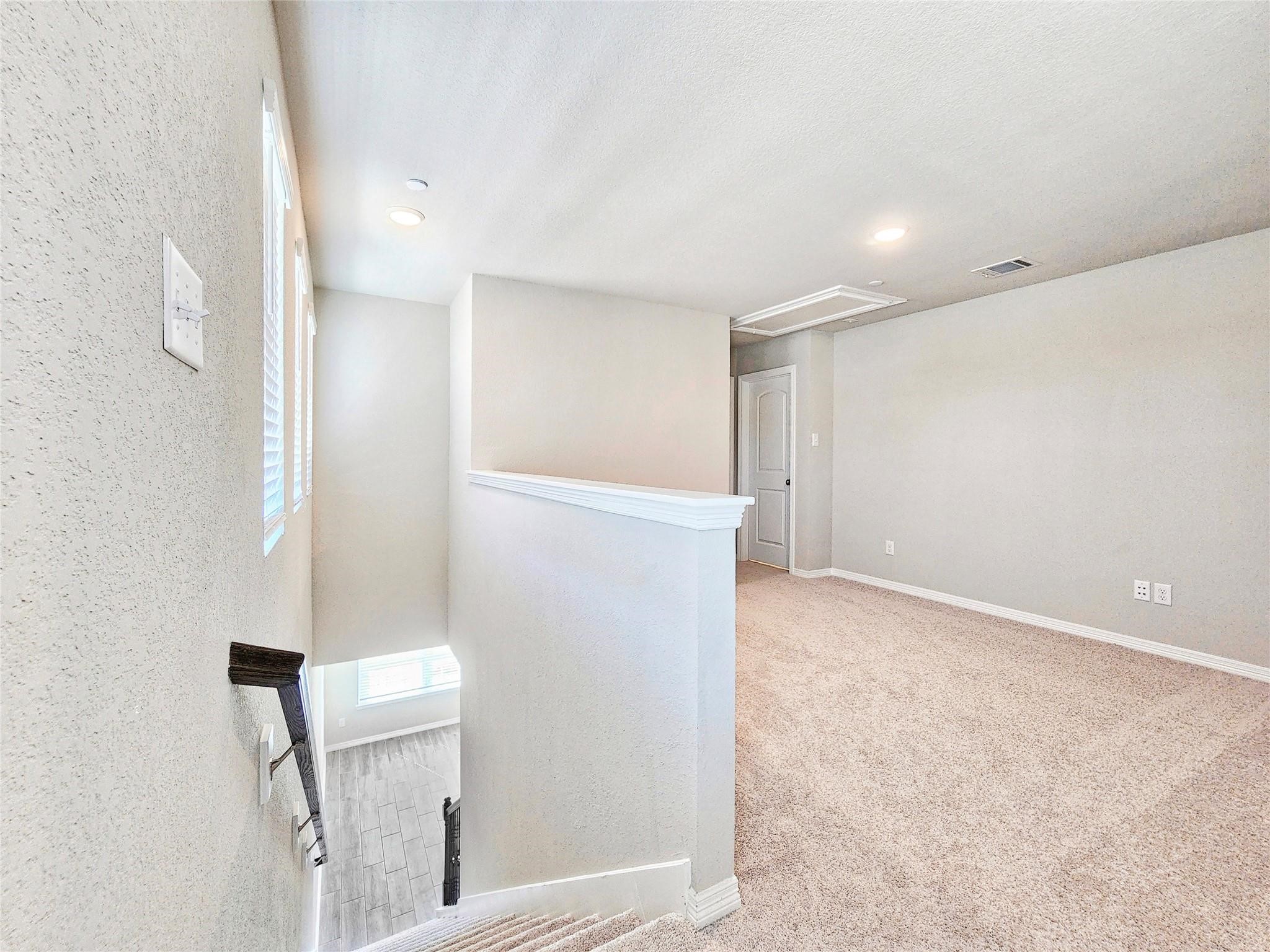 8002 Scanlan Trace Property Photo 9
