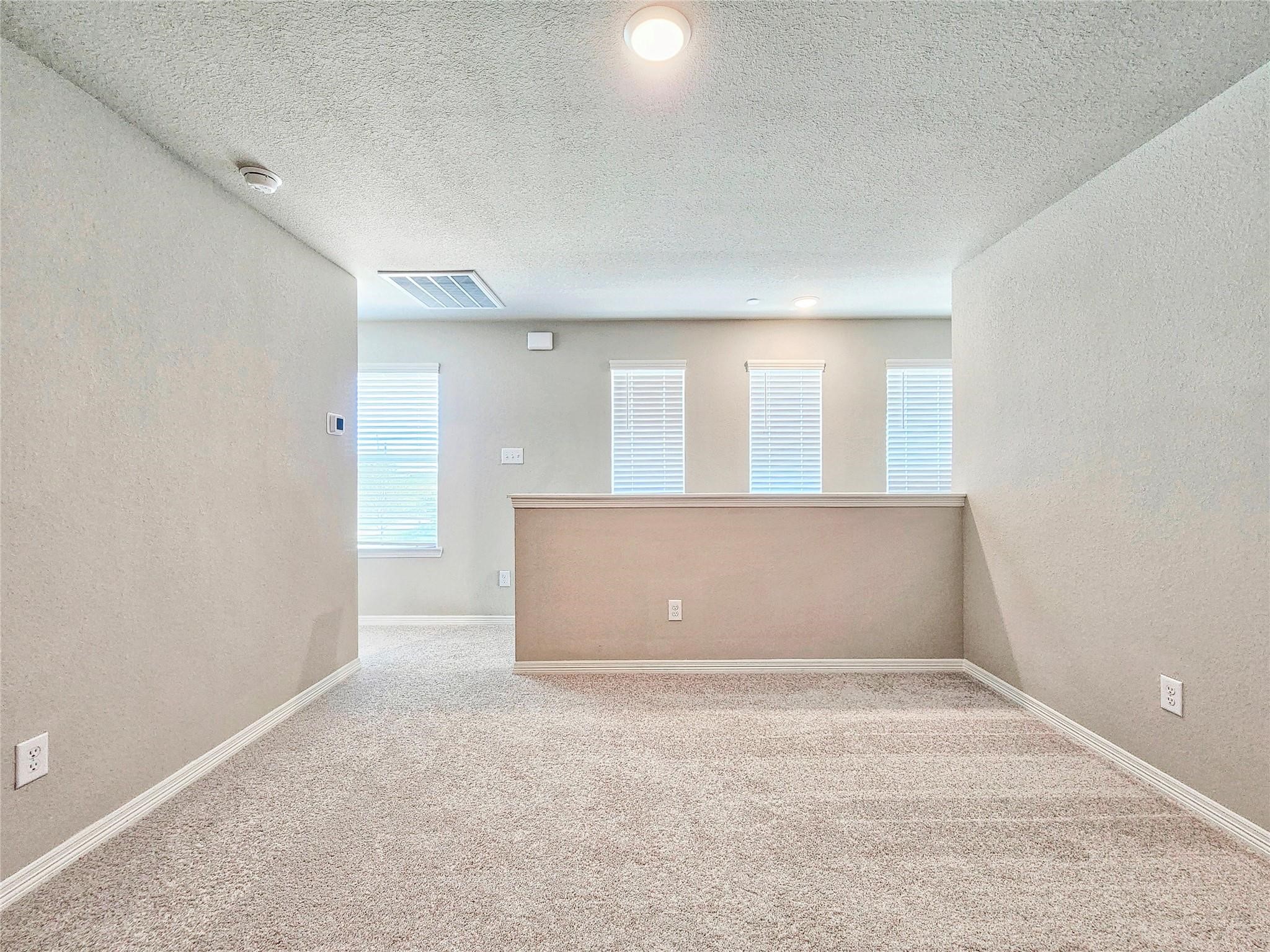 8002 Scanlan Trace Property Photo 10
