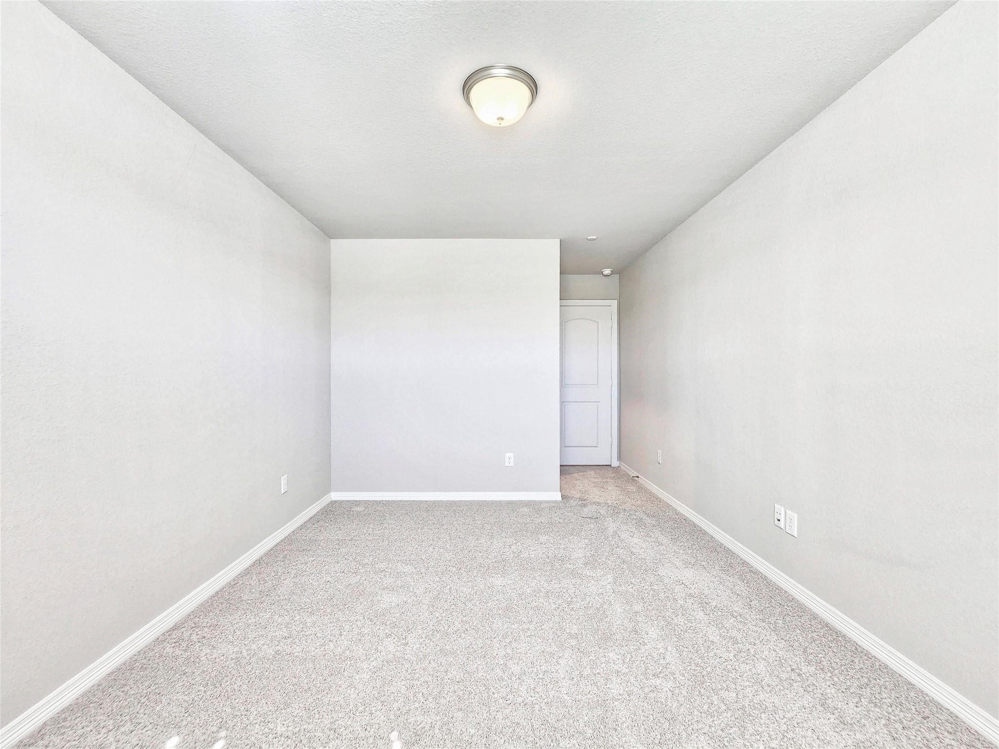 8002 Scanlan Trace Property Photo 13