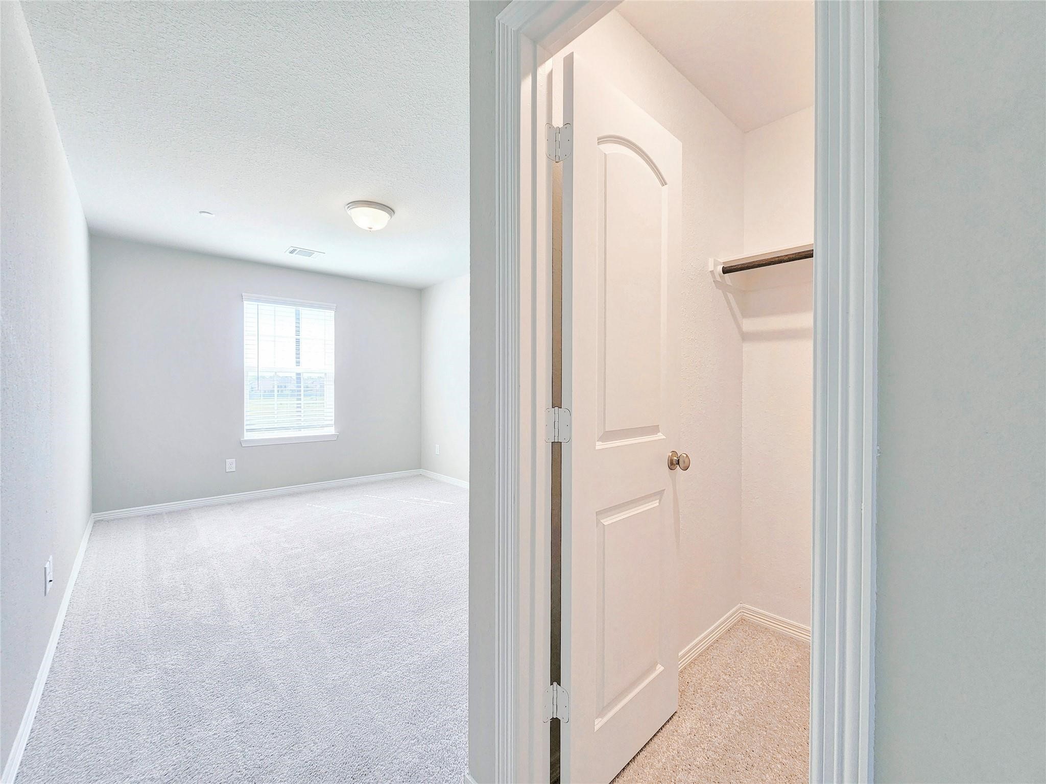 8002 Scanlan Trace Property Photo 14