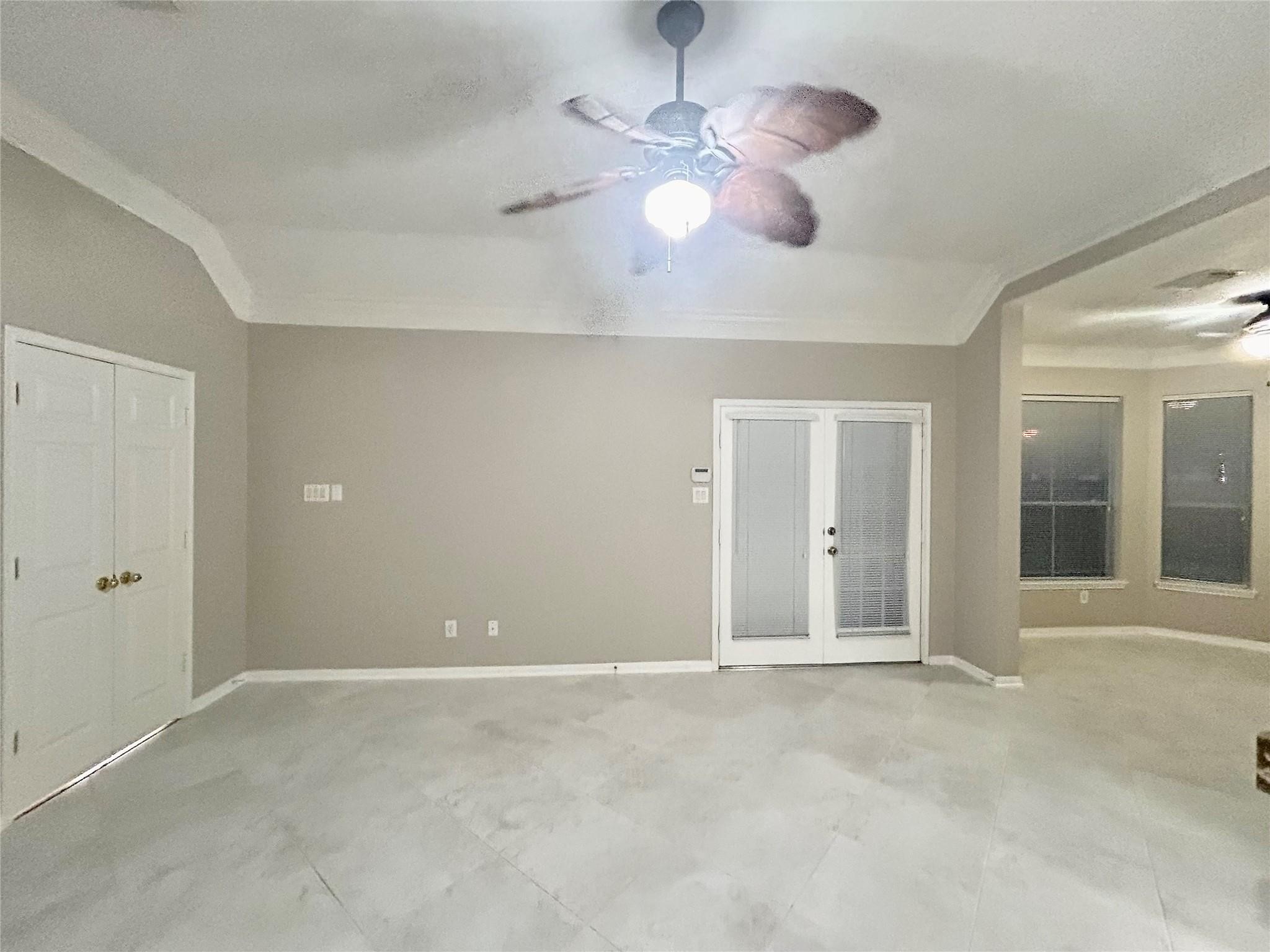 16807 Laguna Springs Drive Property Photo 28