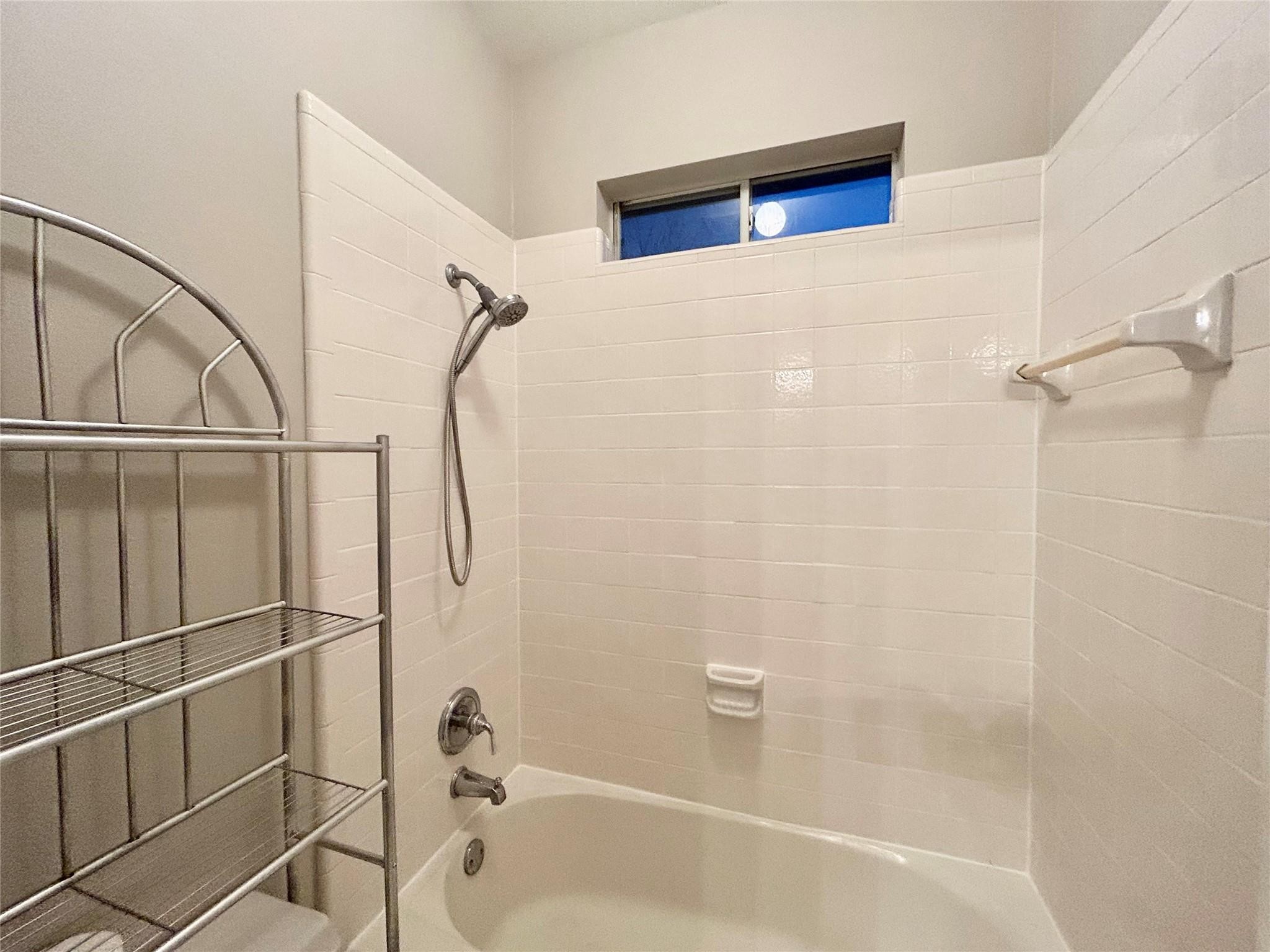 16807 Laguna Springs Drive Property Photo 40