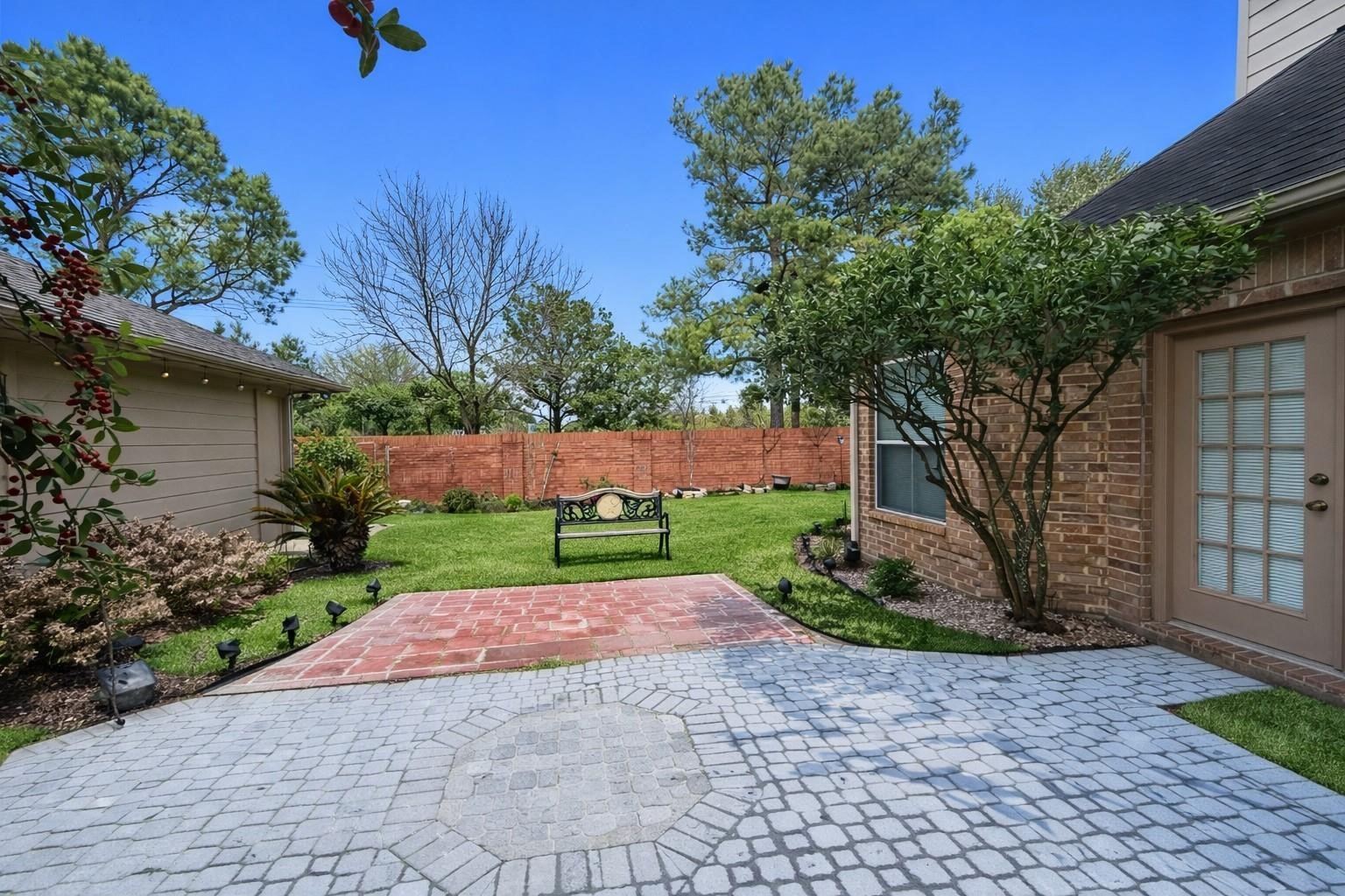 16807 Laguna Springs Drive Property Photo 48