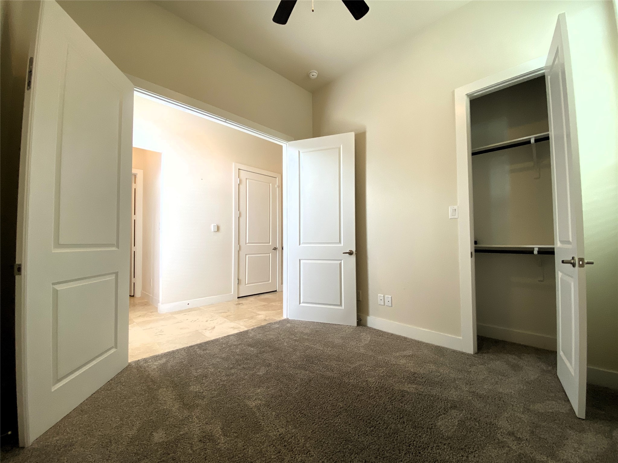 74 N Hutcheson Street Property Photo 3