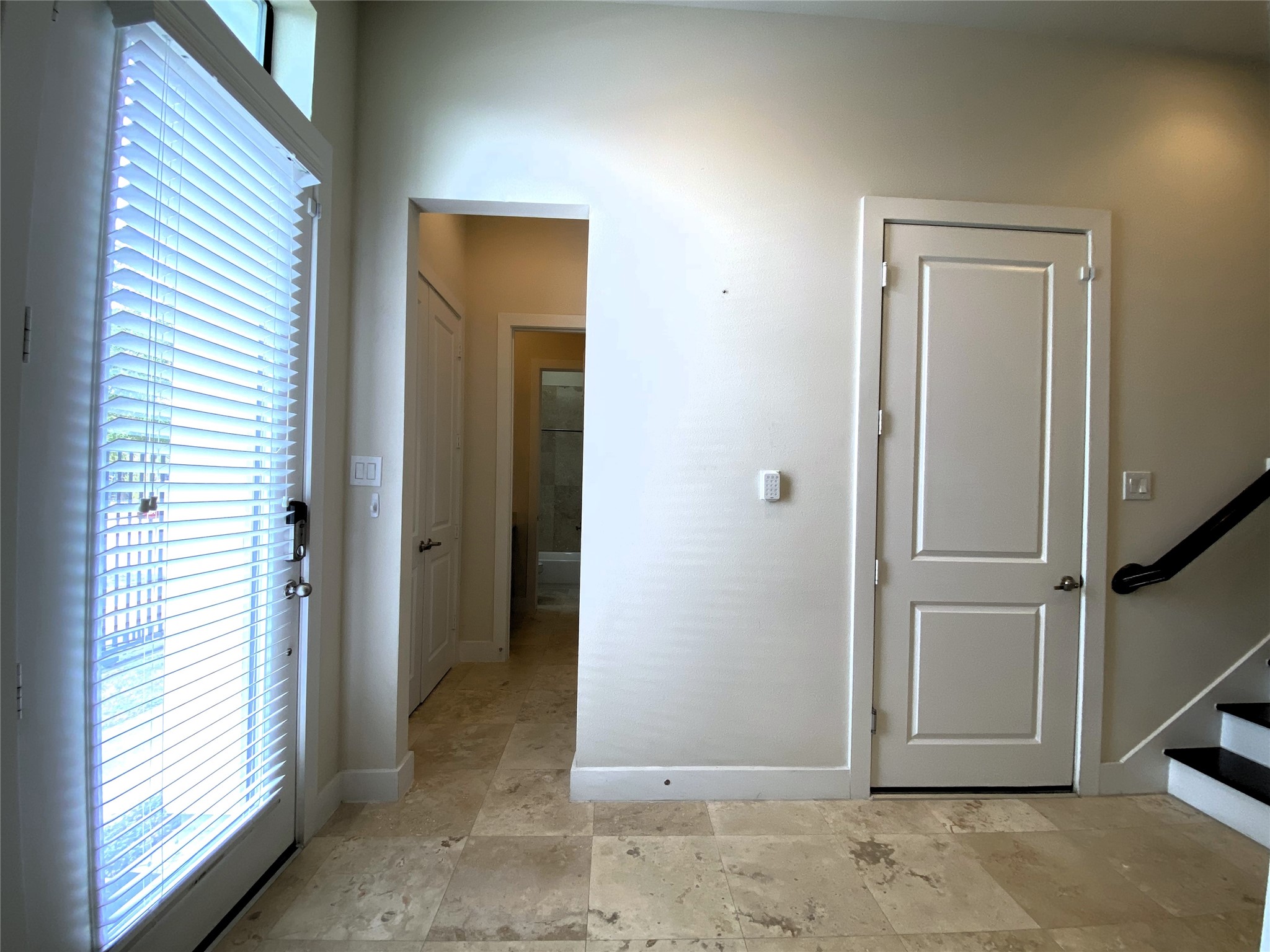 74 N Hutcheson Street Property Photo 4