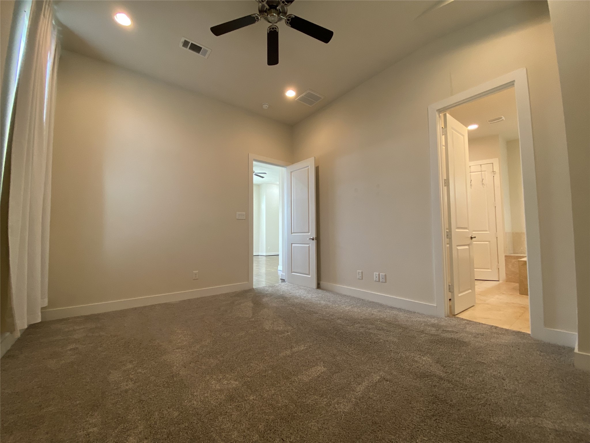 74 N Hutcheson Street Property Photo 18