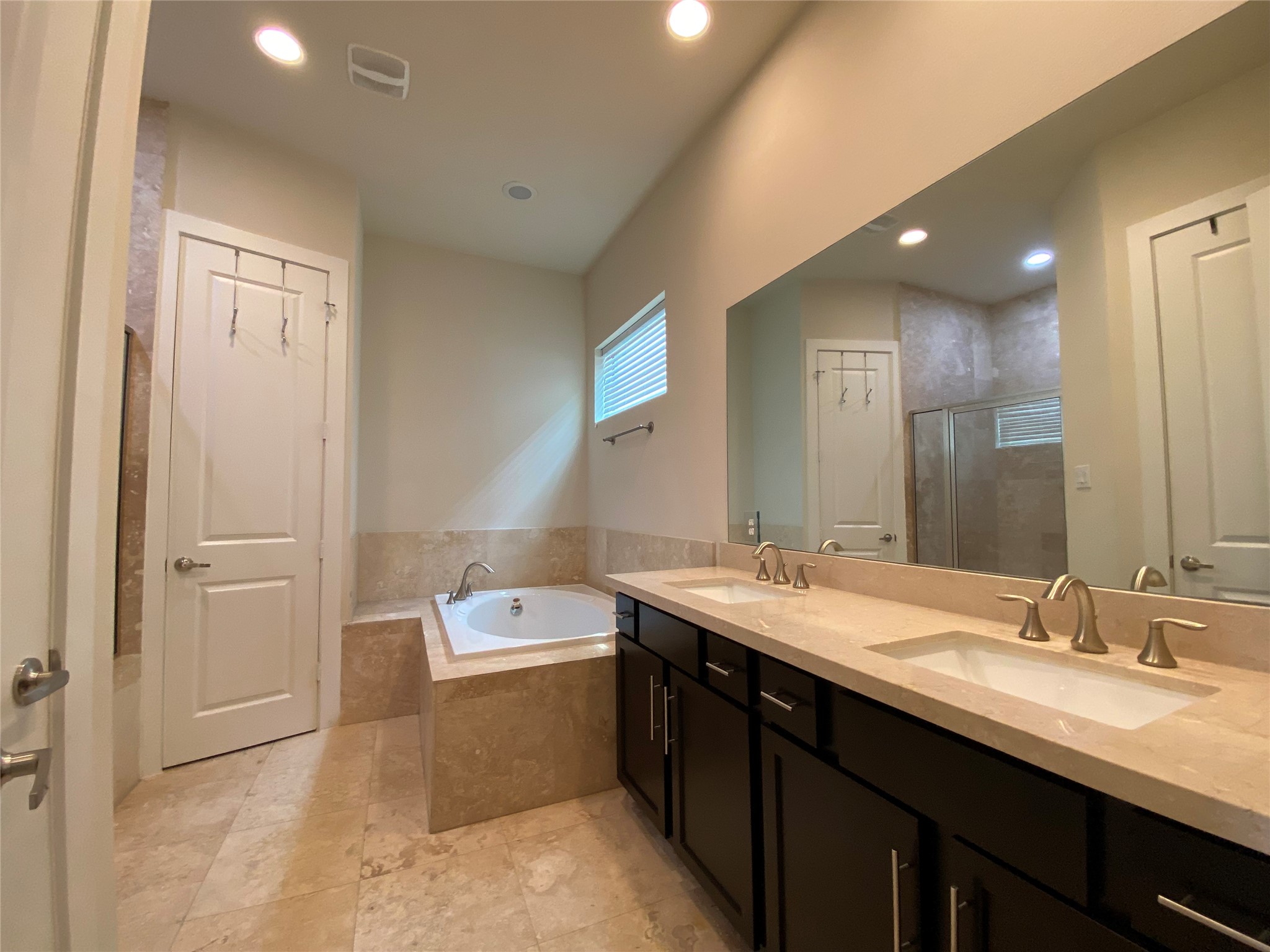 74 N Hutcheson Street Property Photo 19
